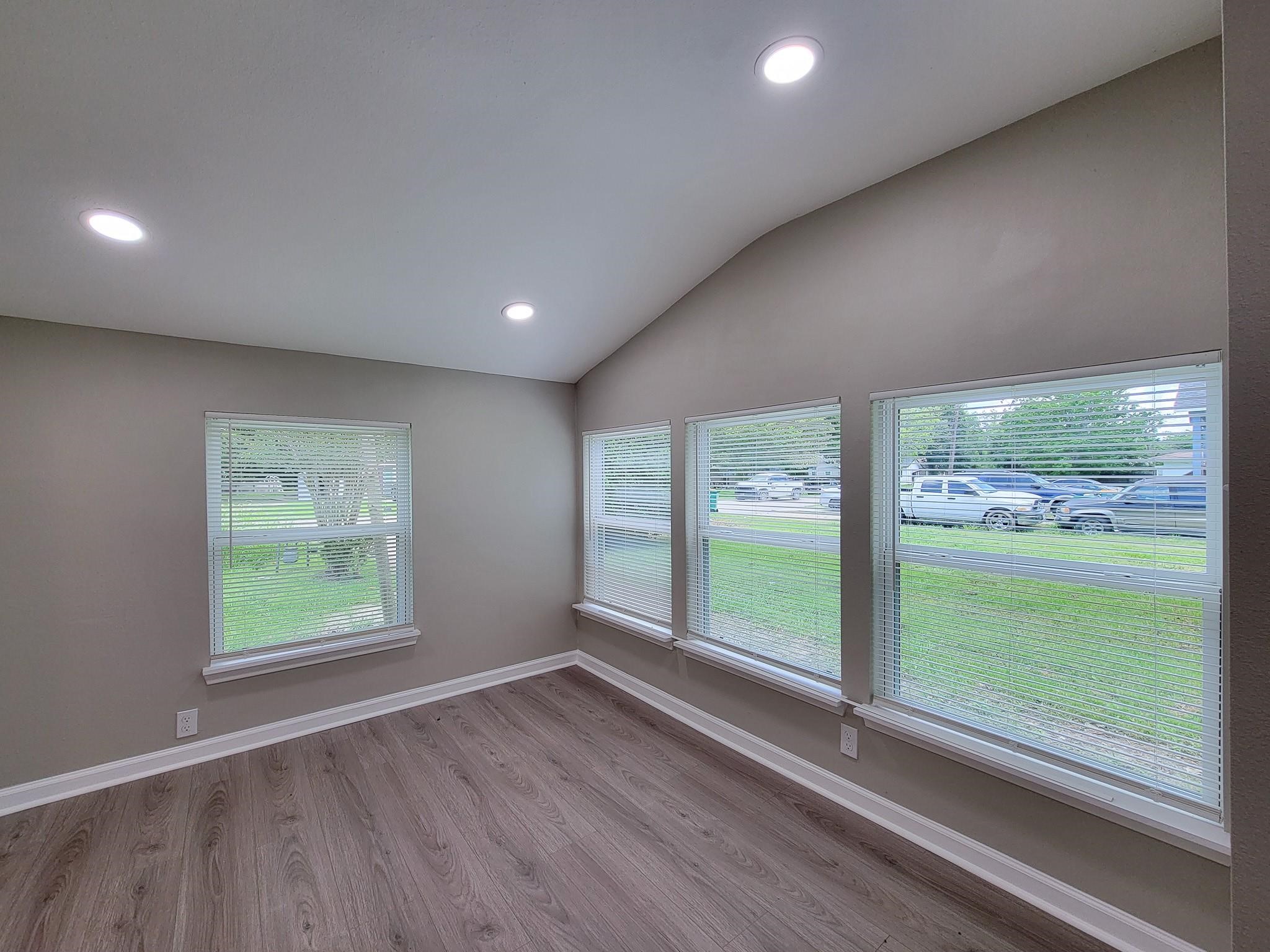 1107 Roosevelt Street Property Photo 12