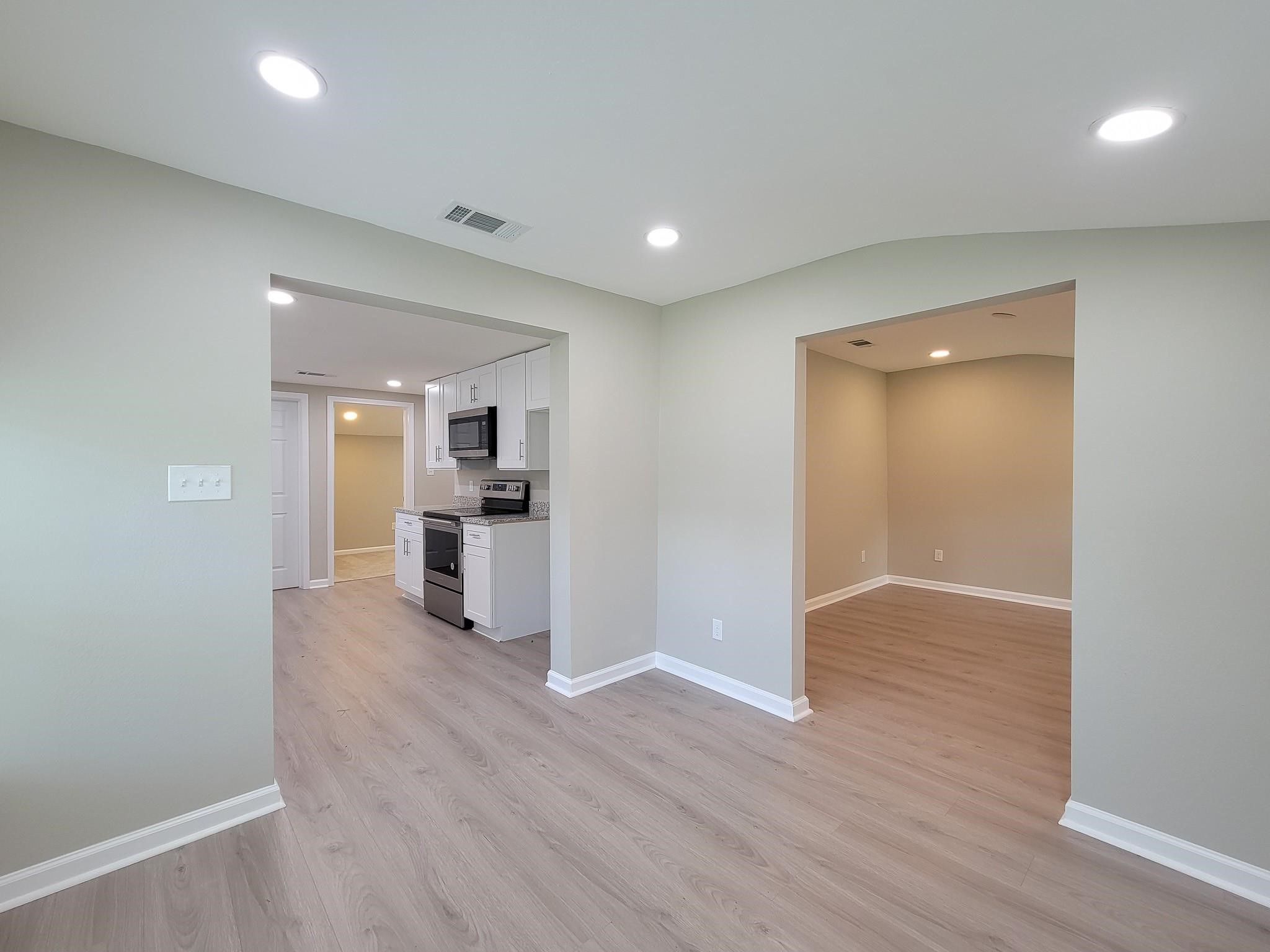 1107 Roosevelt Street Property Photo 14
