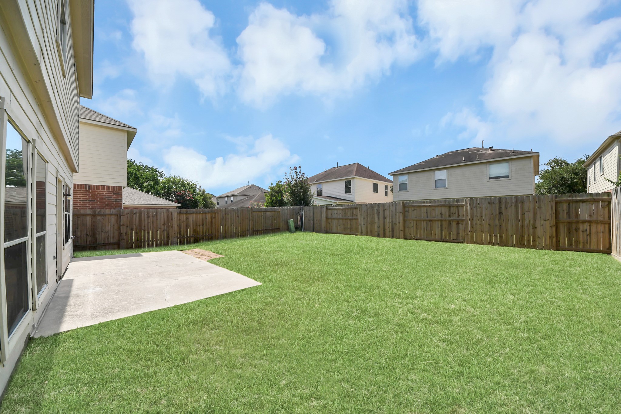 19439 Juniper Vale Circle Property Photo 6