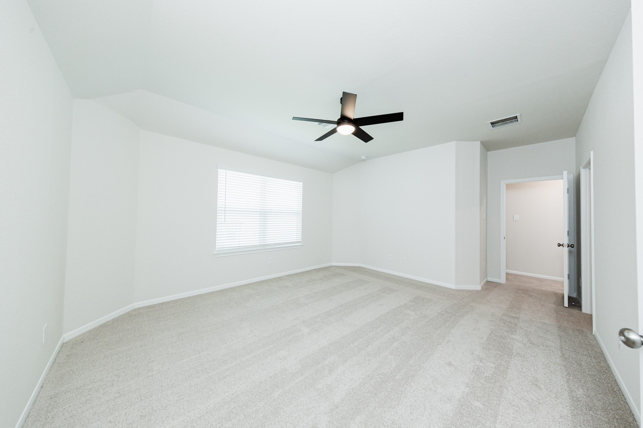 13432 Yellow Perch Drive Property Photo 13
