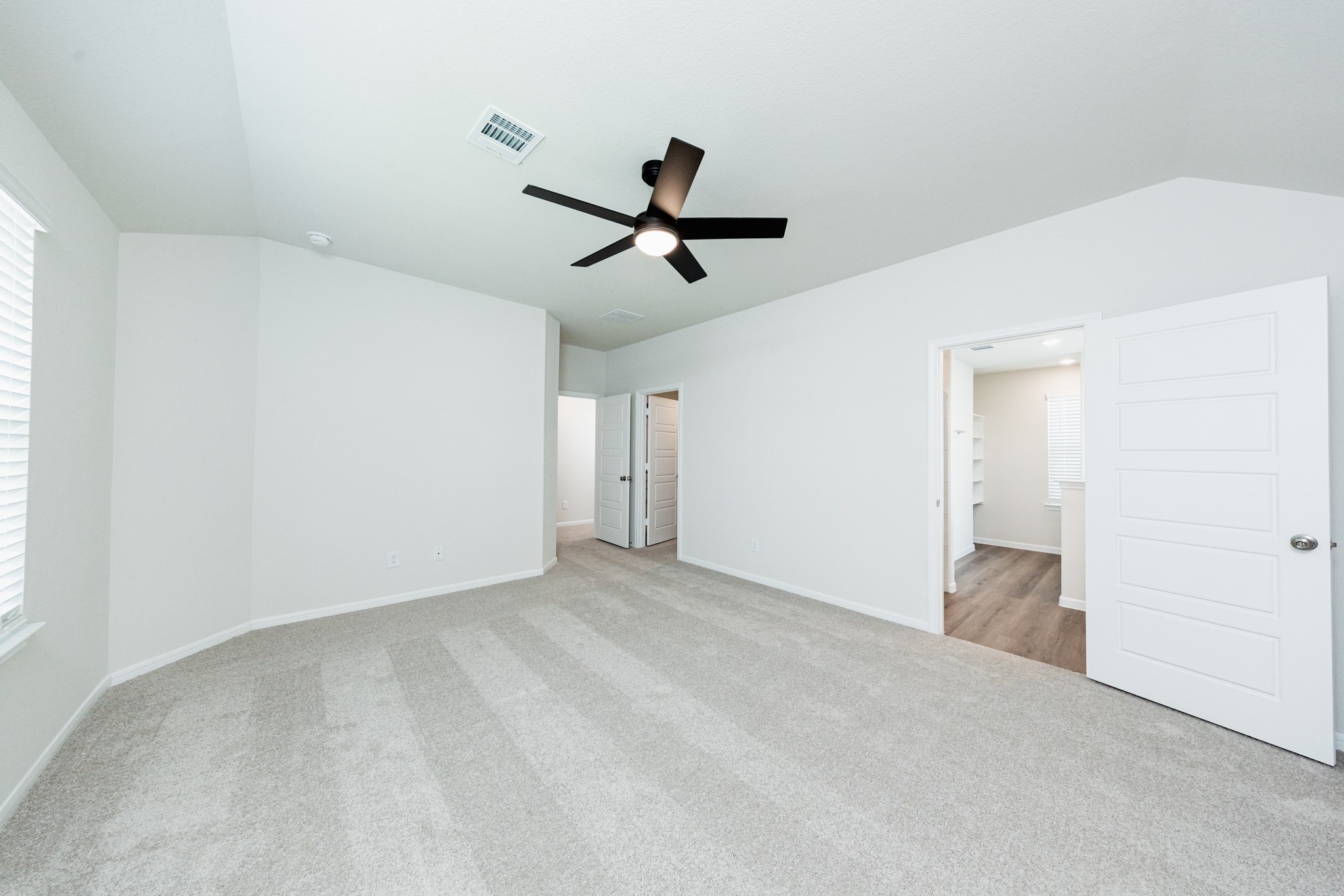 13432 Yellow Perch Drive Property Photo 14