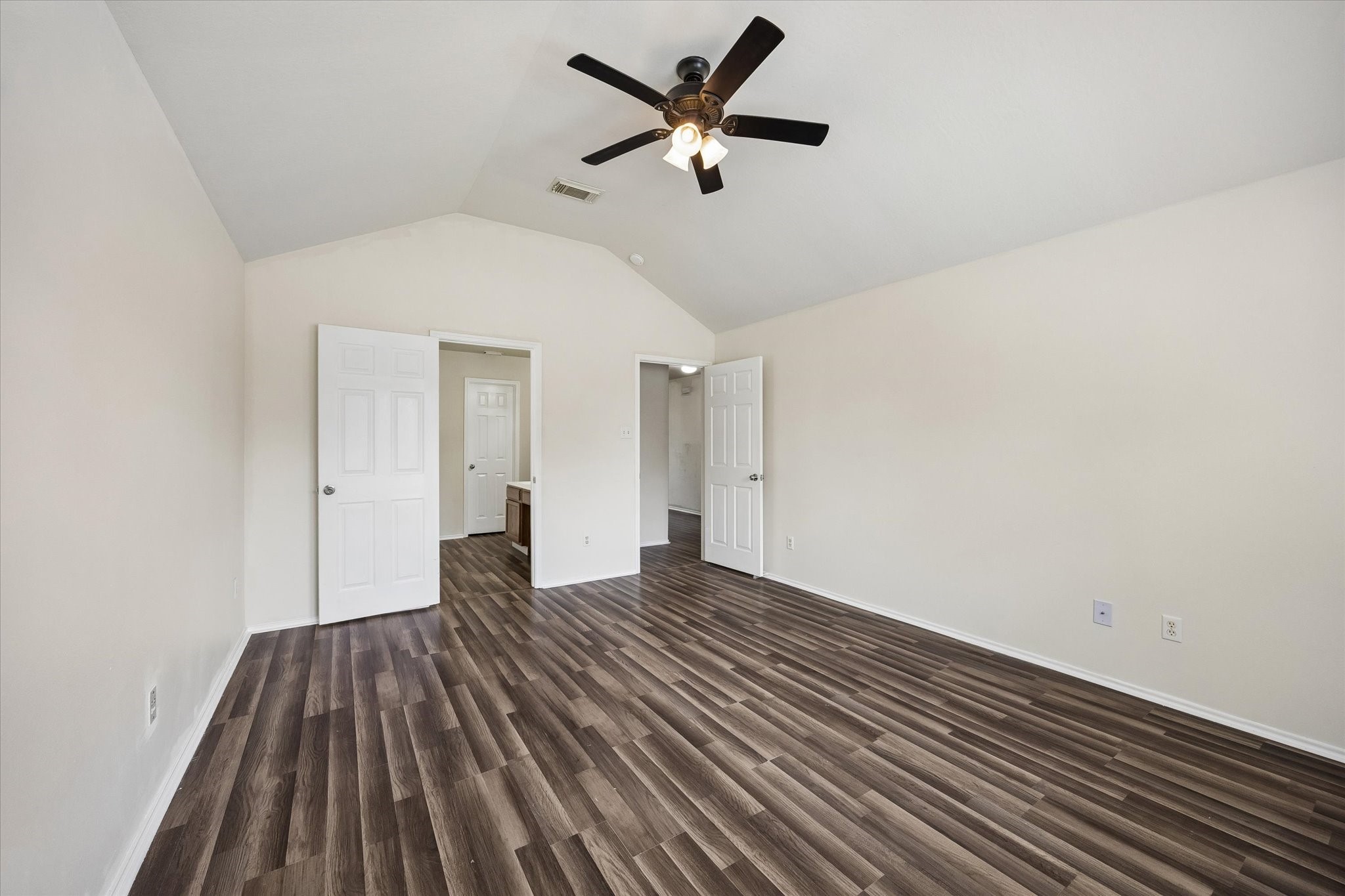 2614 Balsam Ridge Way Property Photo 8
