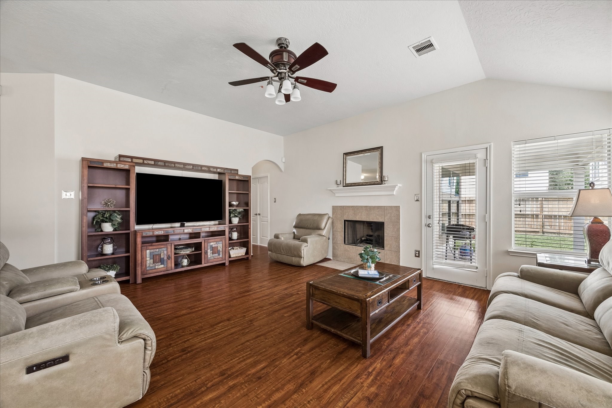 1834 Creegan Park Court Property Photo 9