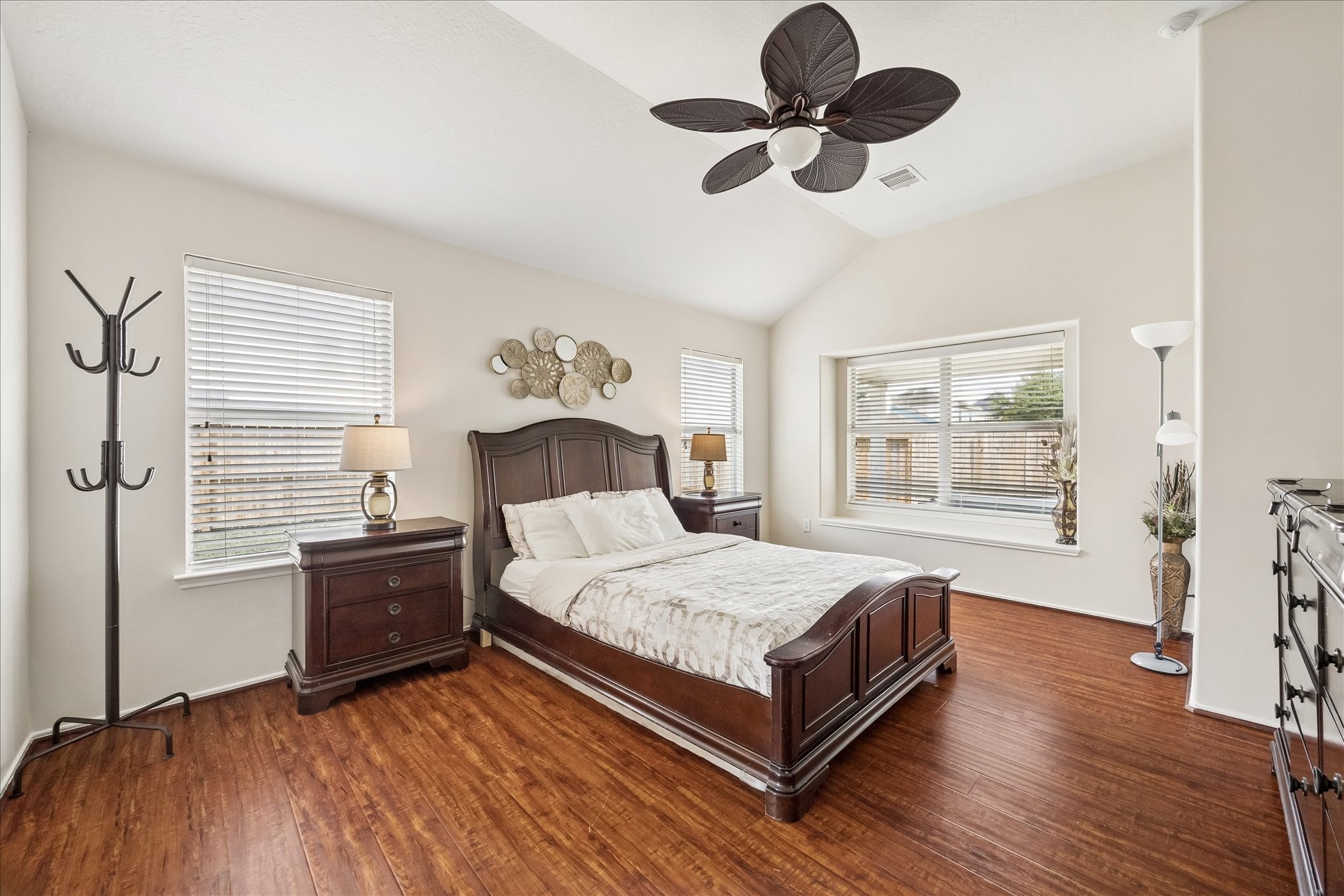 1834 Creegan Park Court Property Photo 18