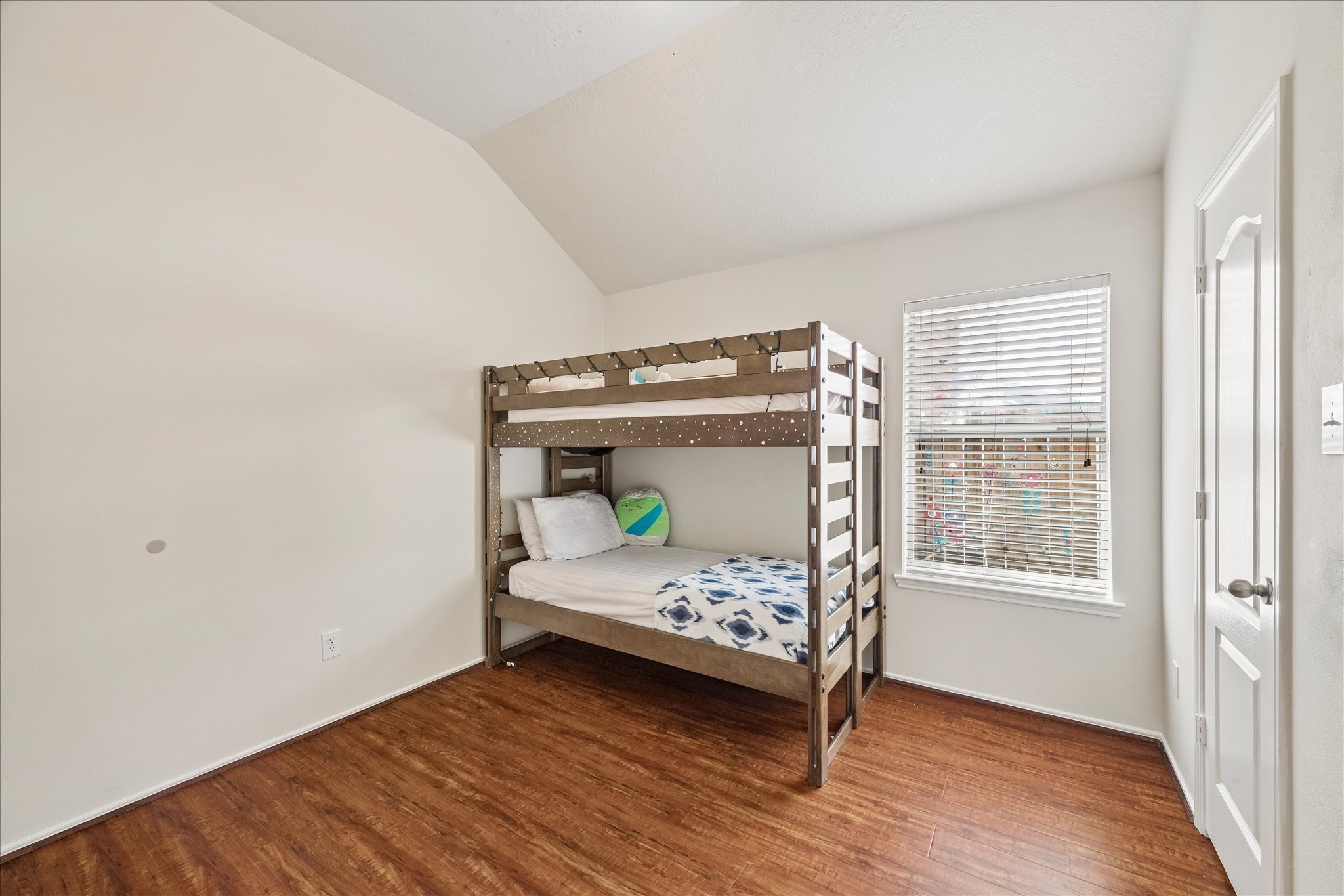 1834 Creegan Park Court Property Photo 22