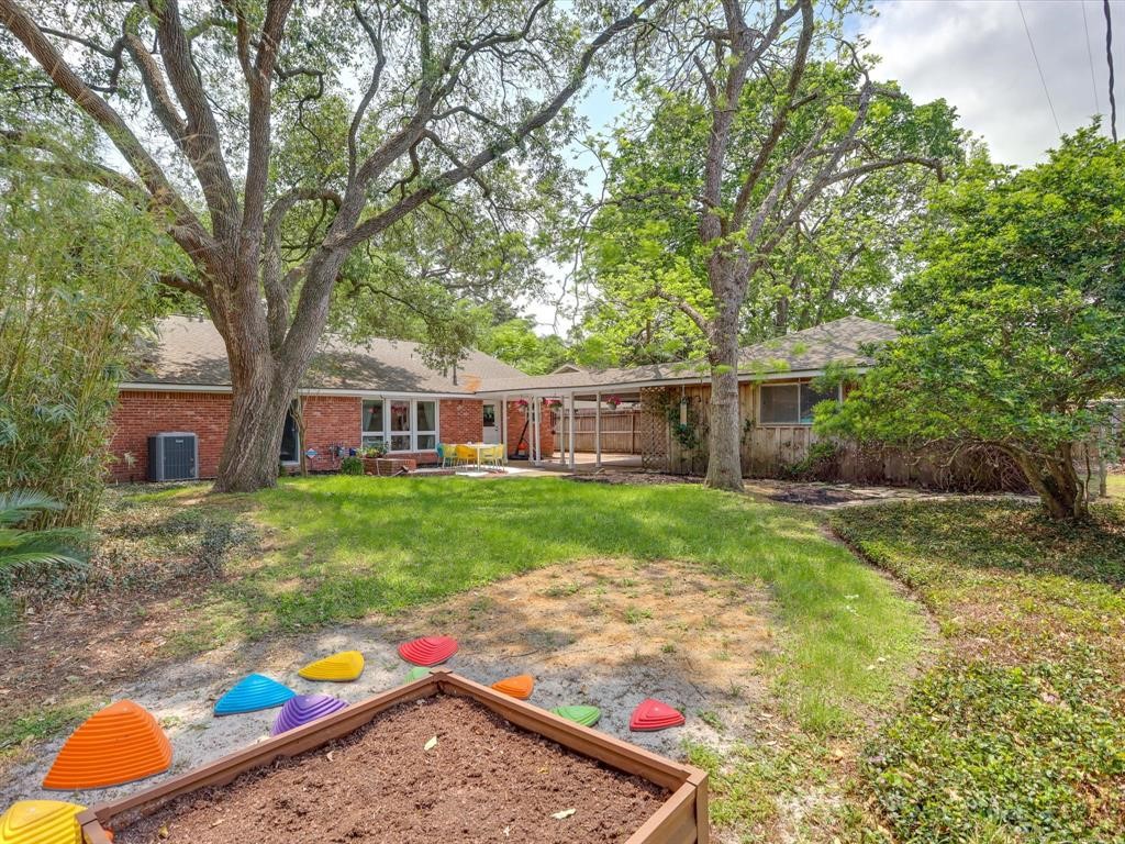 5630 Edith Street Property Photo 30
