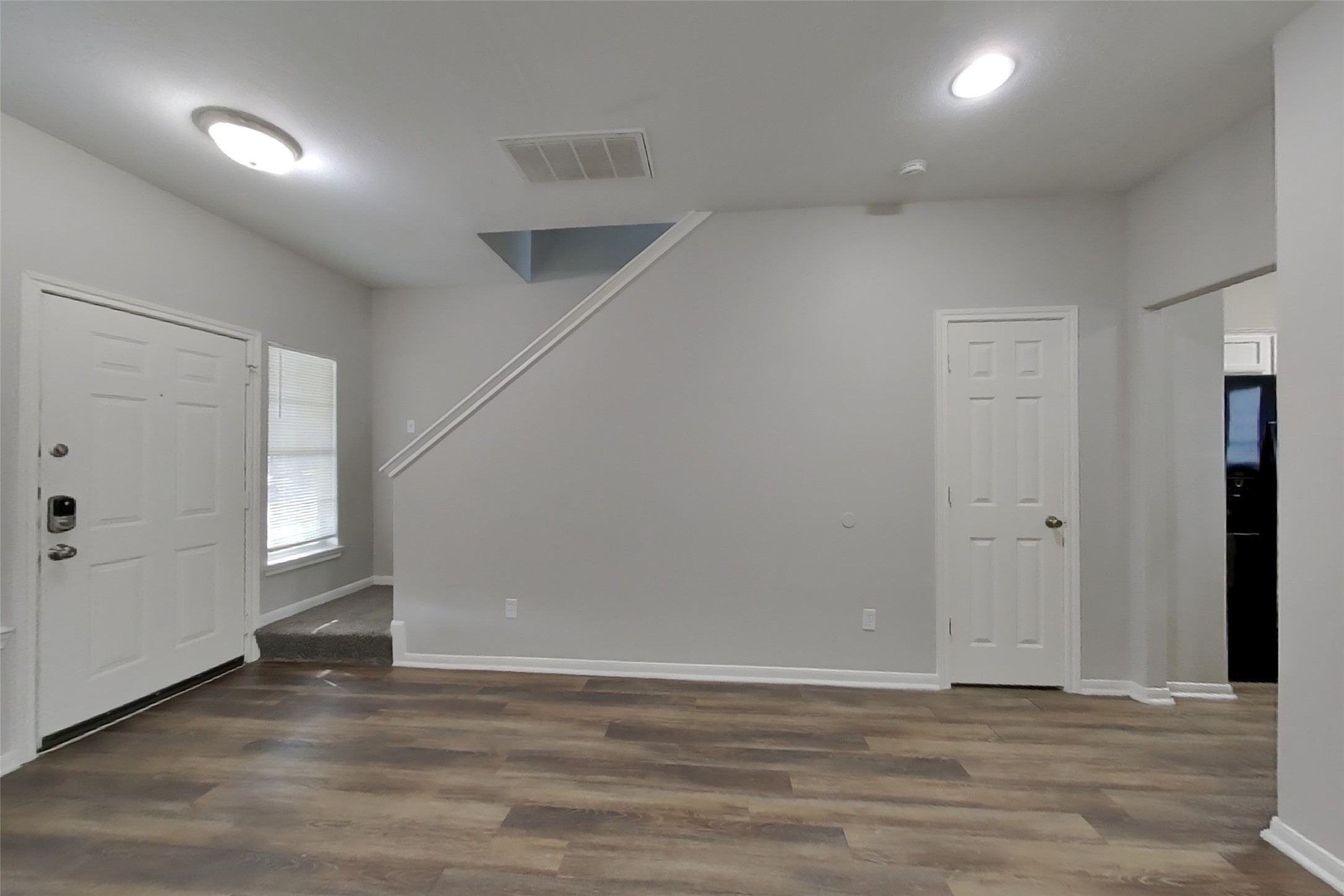 11403 Carla Street Property Photo 3