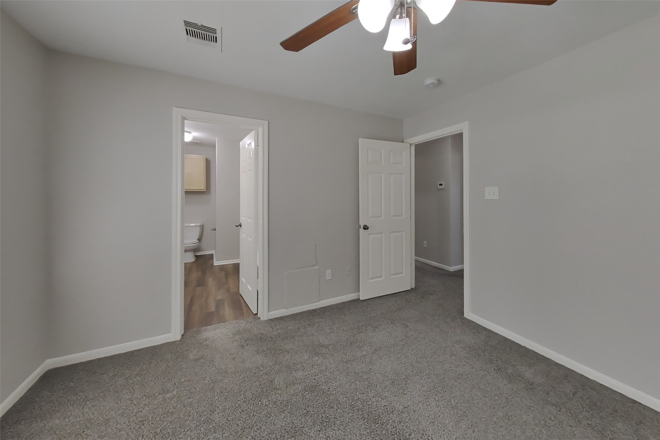 11403 Carla Street Property Photo 8
