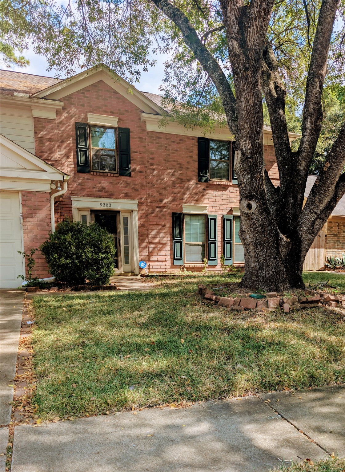 9303 Palm Shores Drive Property Photo 6