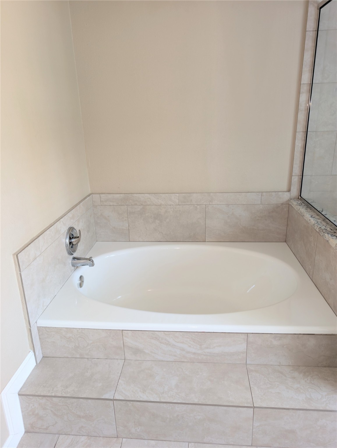 9303 Palm Shores Drive Property Photo 15