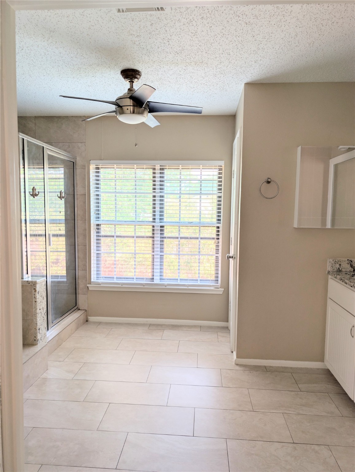 9303 Palm Shores Drive Property Photo 18