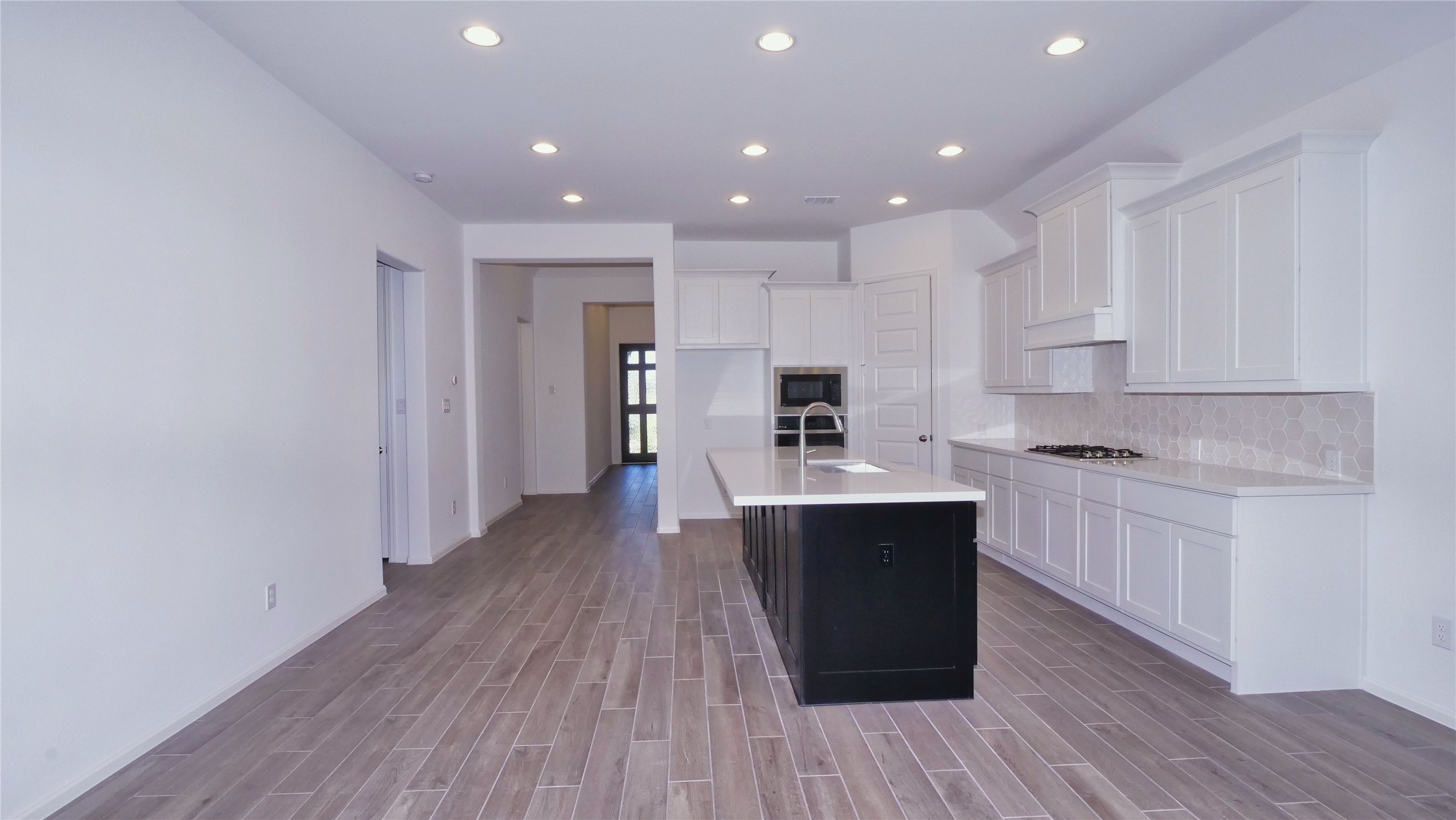 5311 Birch Shadow Drive Property Photo 3