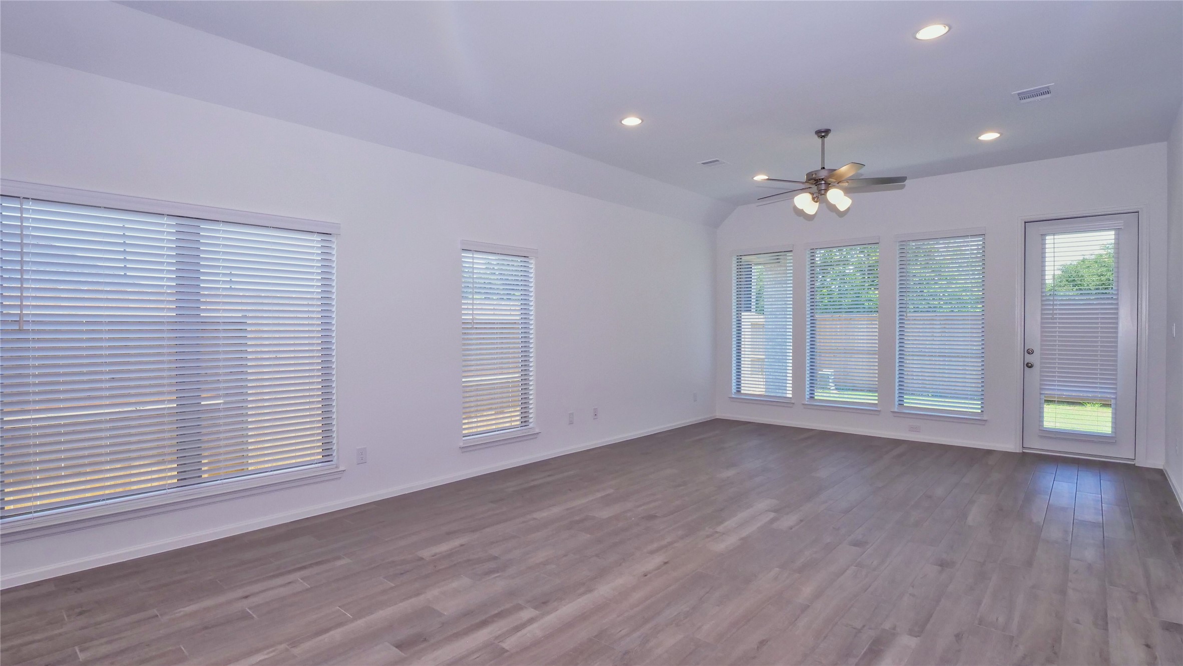 5311 Birch Shadow Drive Property Photo 7