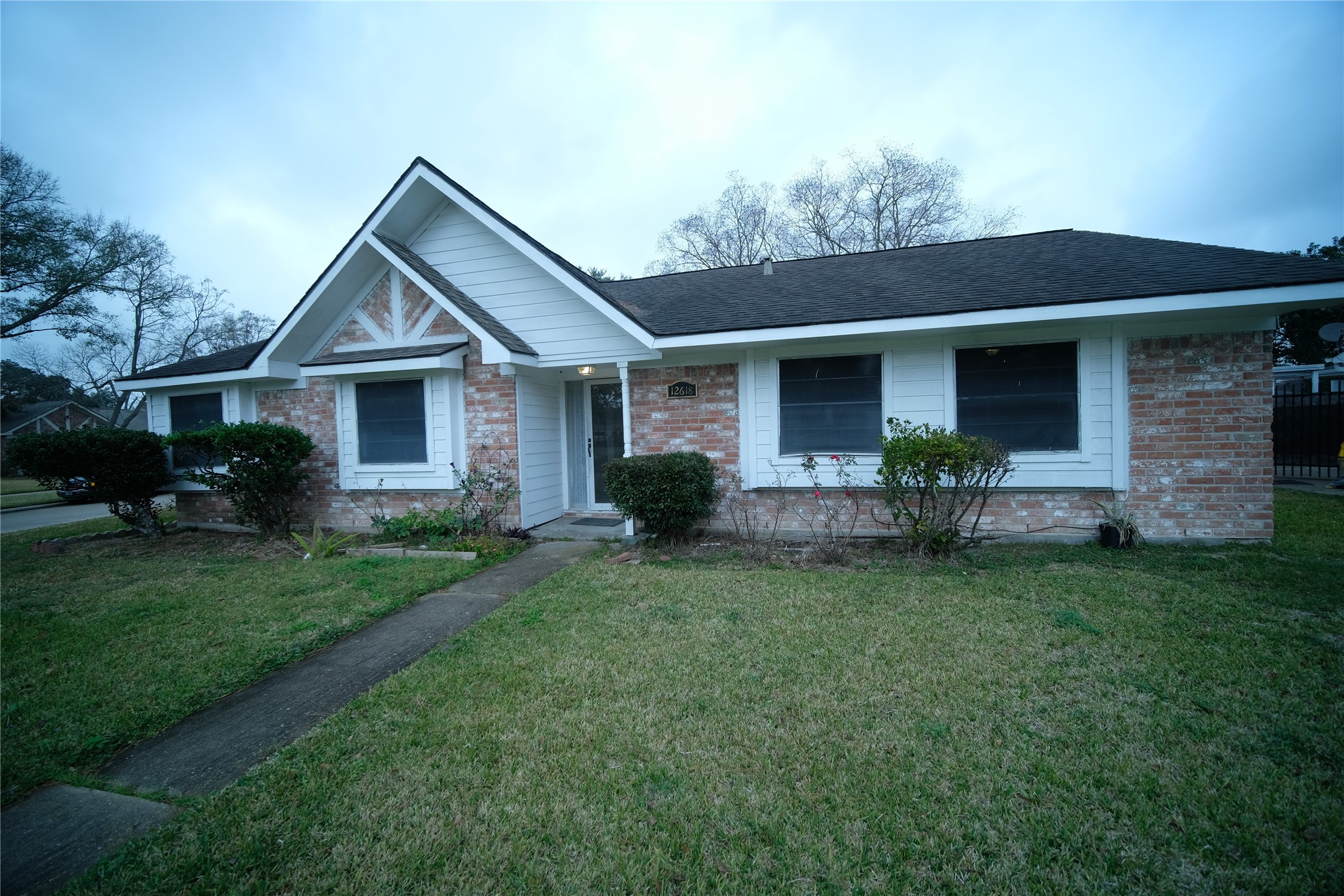 12618 Bexley Drive Property Photo 1