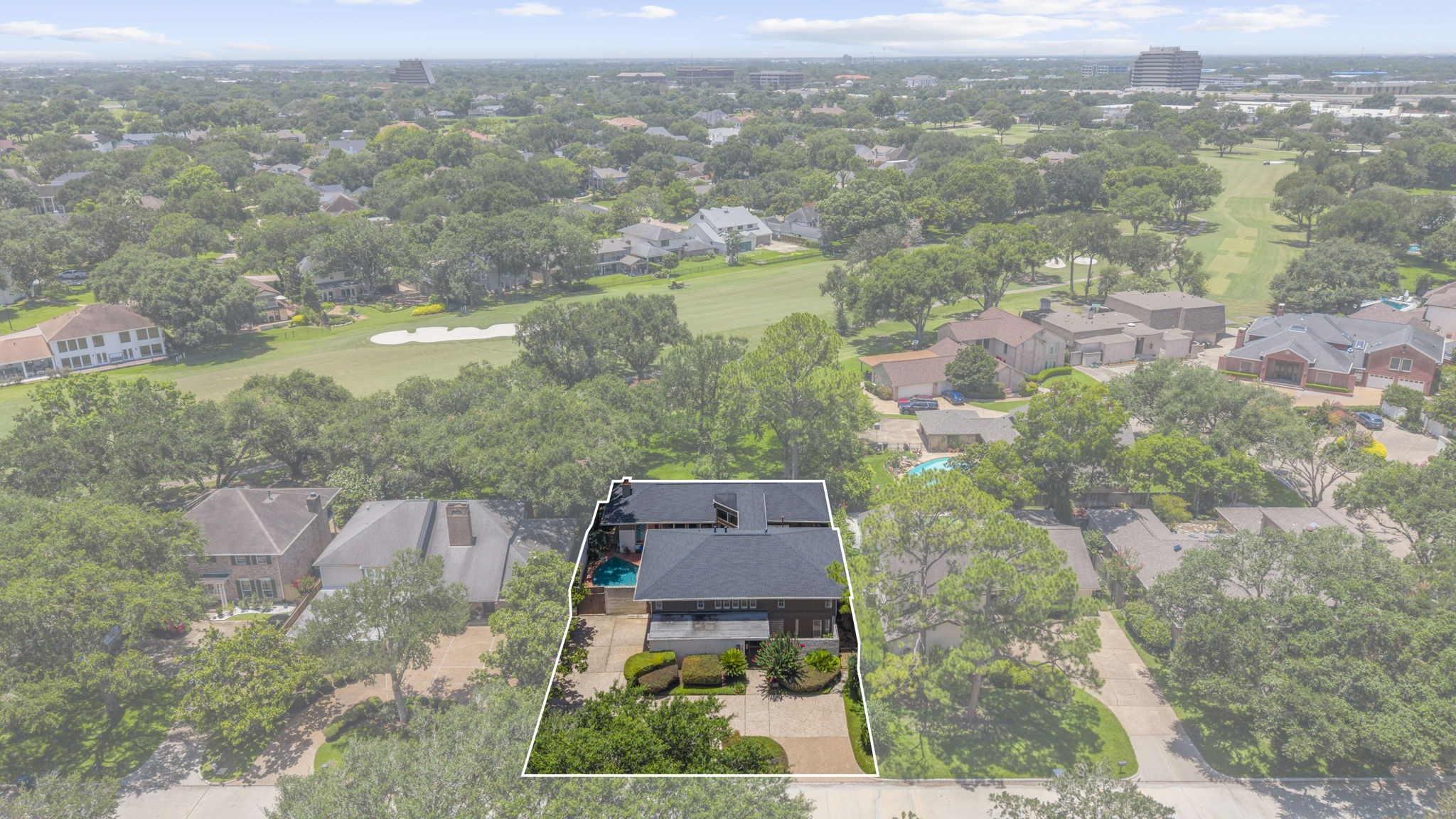 726 Montclair Boulevard Property Photo 2