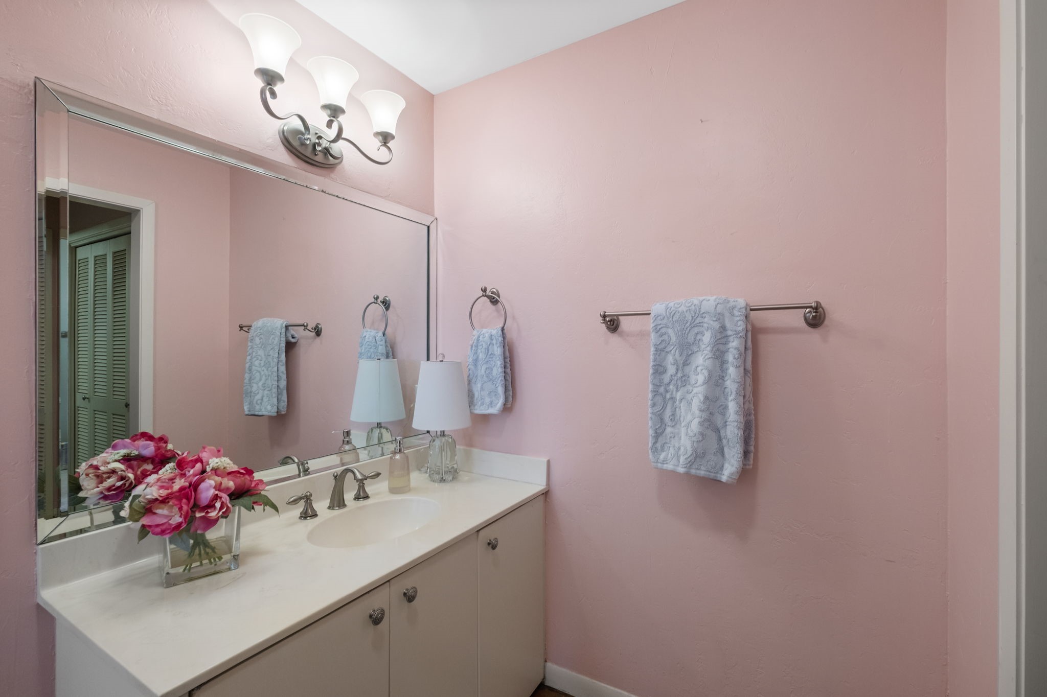 726 Montclair Boulevard Property Photo 41
