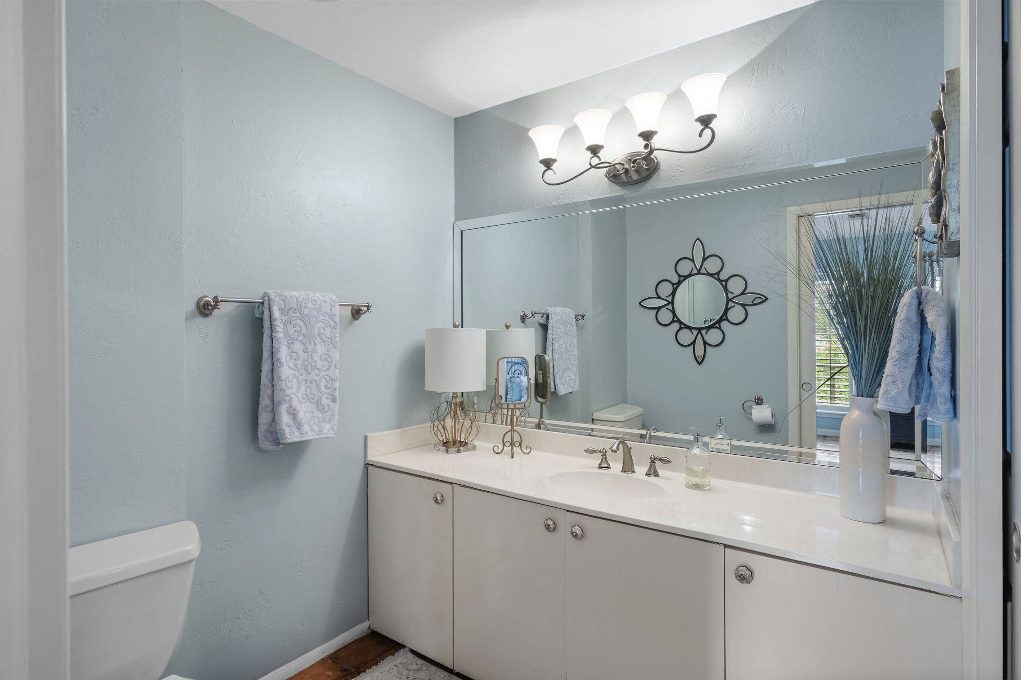 726 Montclair Boulevard Property Photo 43