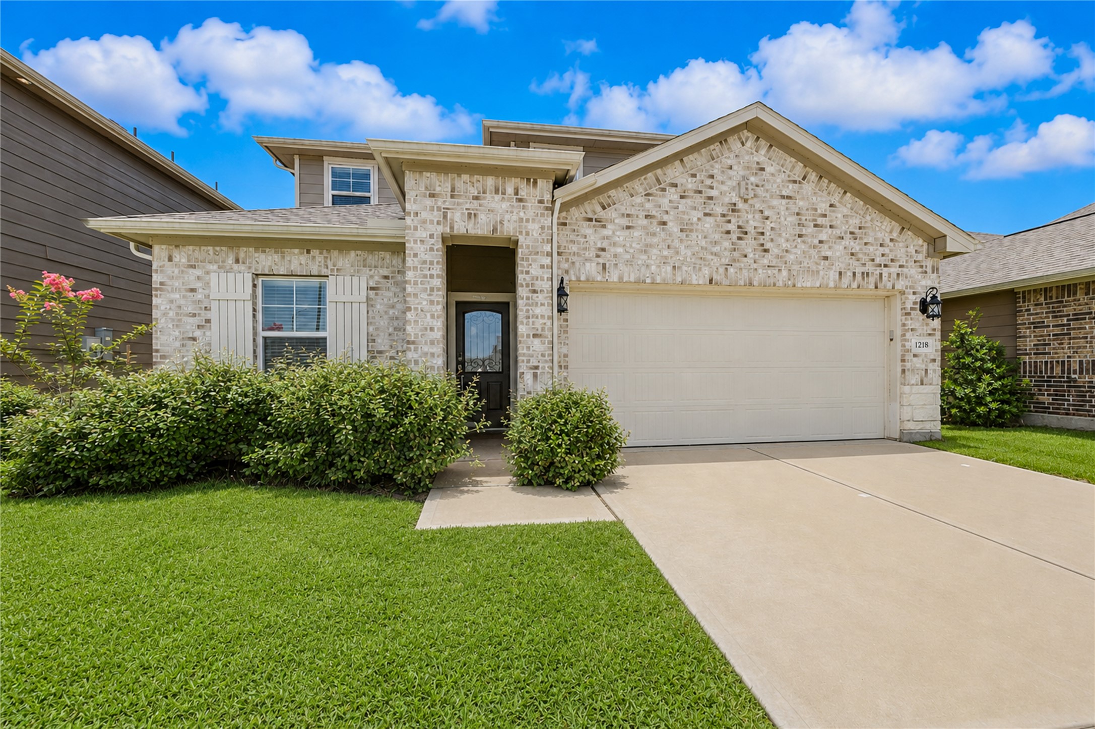 1218 Glendora Drive Property Photo 1