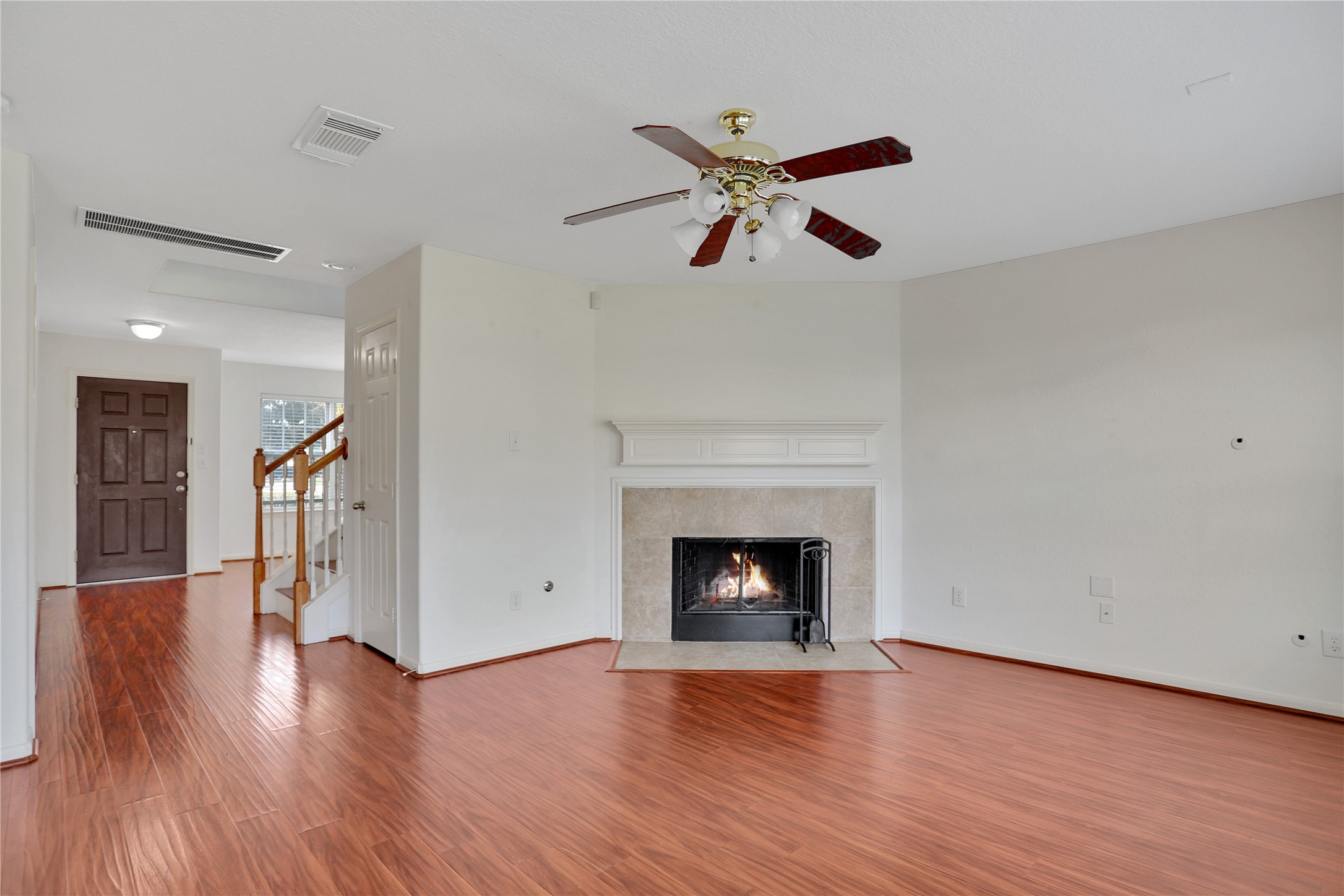 17922 Mission Bluff Lane Property Photo 3