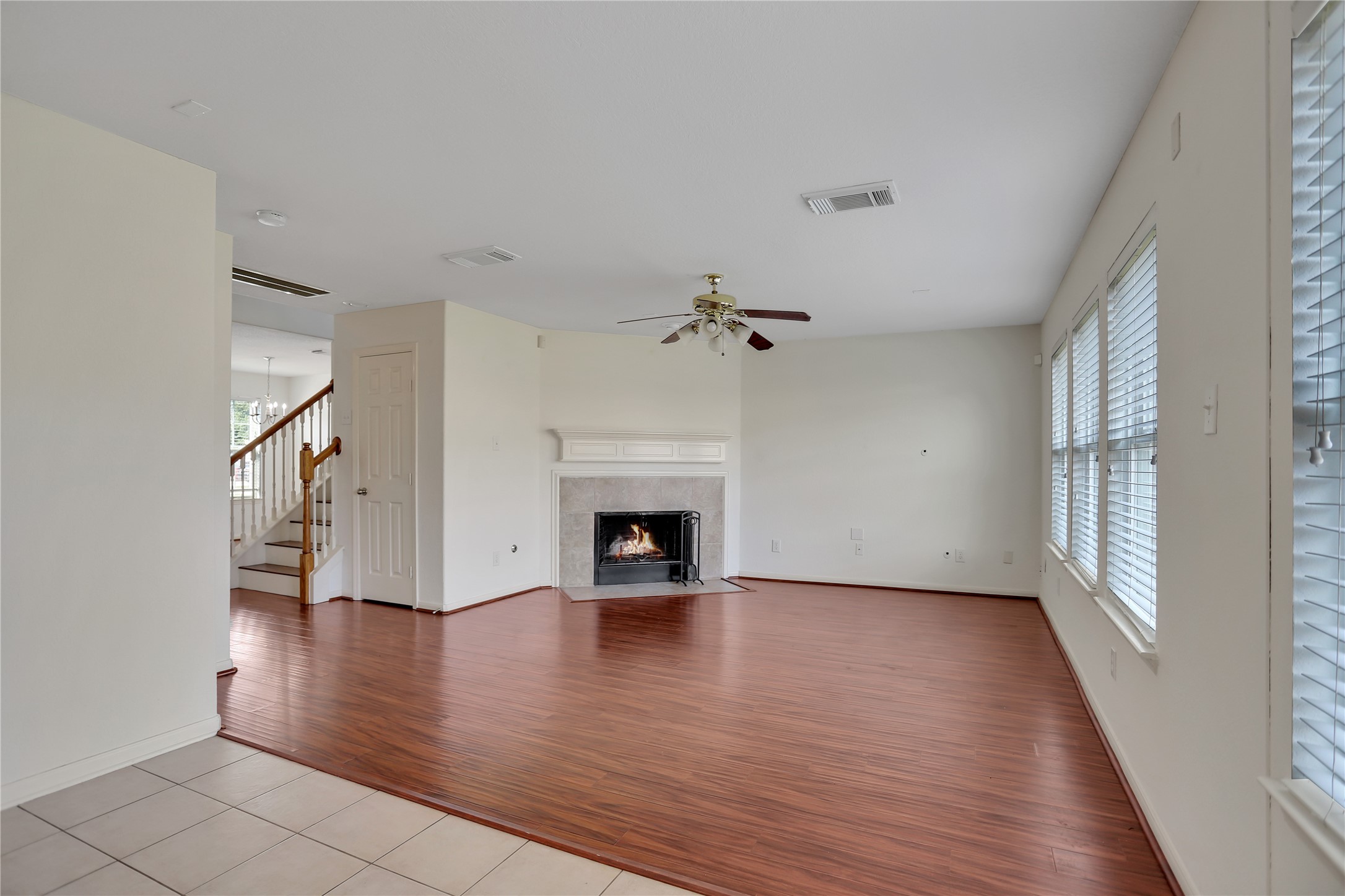 17922 Mission Bluff Lane Property Photo 7