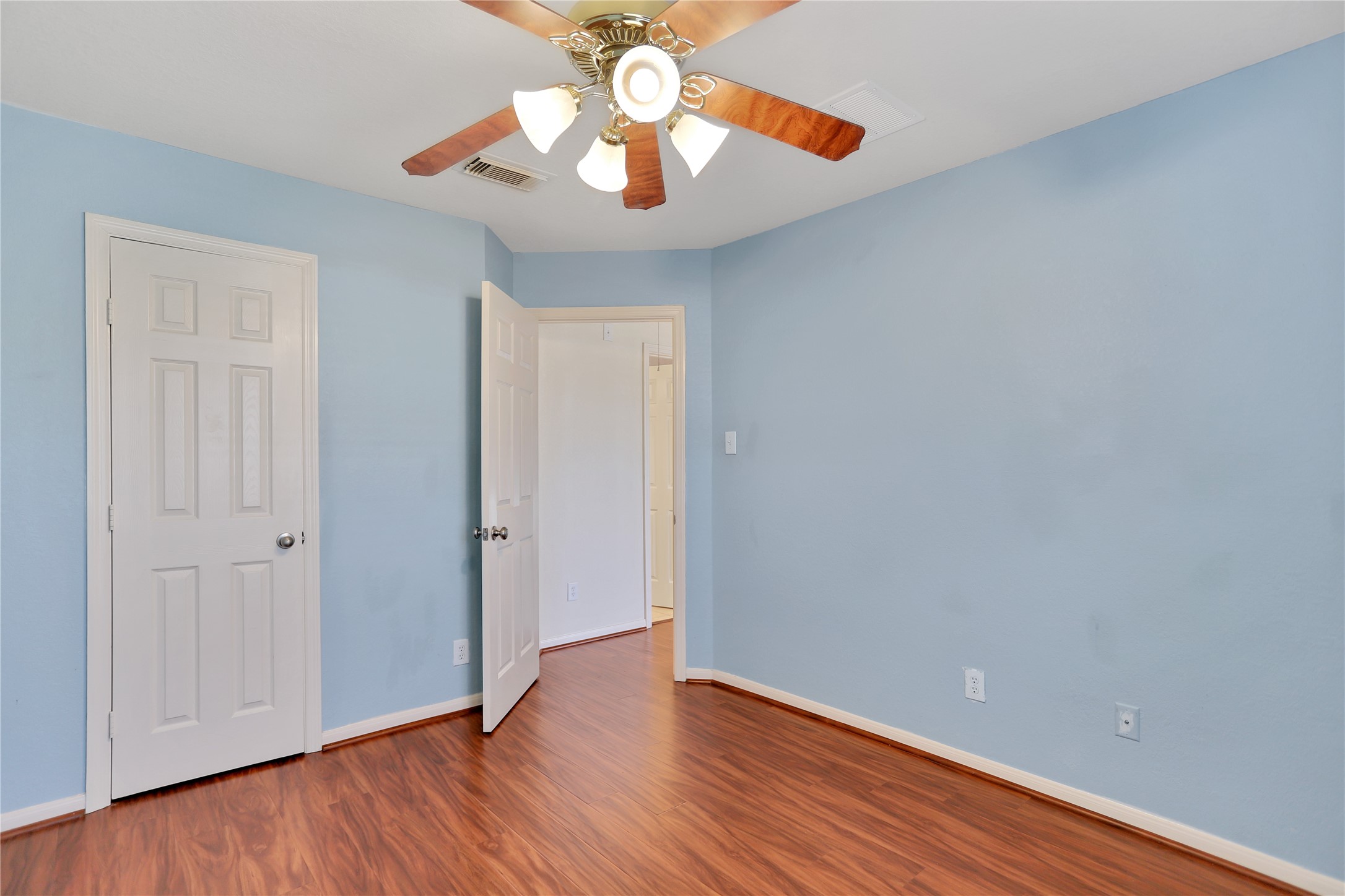 17922 Mission Bluff Lane Property Photo 15