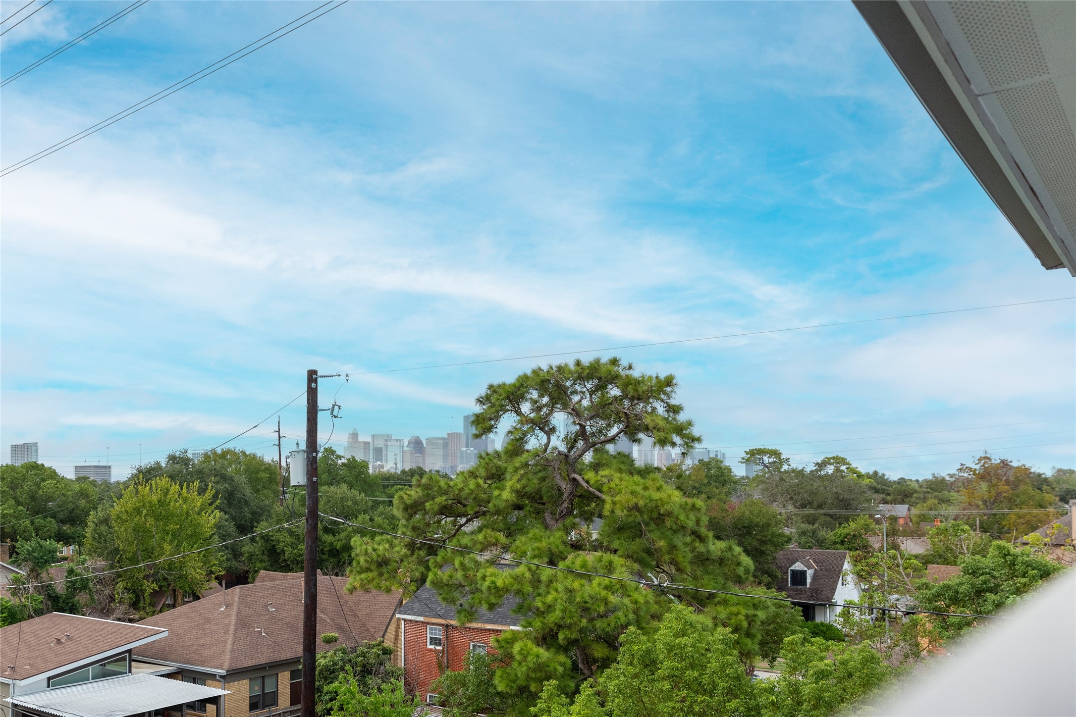 2903 Blodgett Street Property Photo 26
