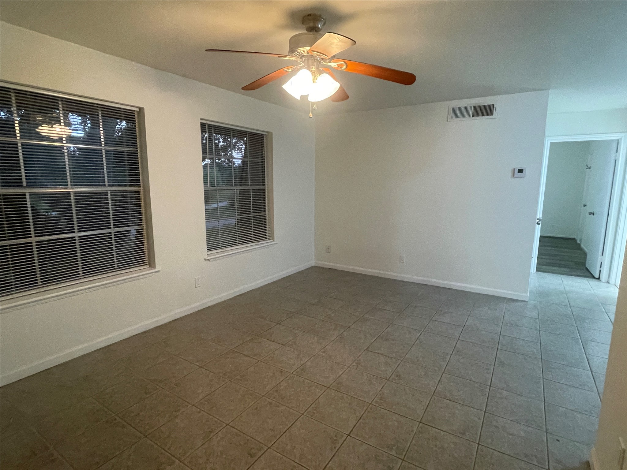 5550 N Braeswood Boulevard 129 Property Photo 9