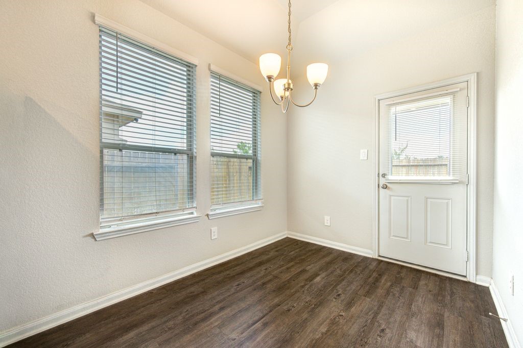 14469 Sugar Pines Drive Property Photo 10