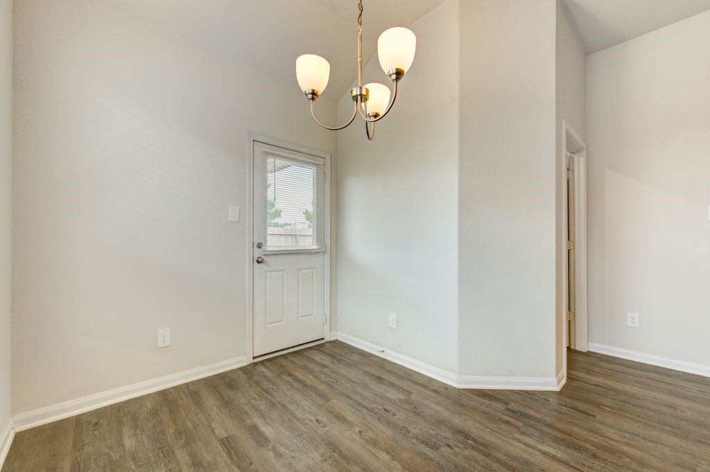 14469 Sugar Pines Drive Property Photo 11