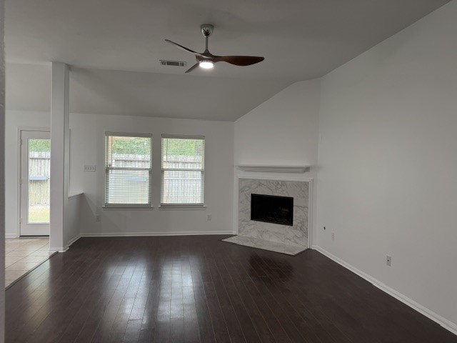 203 Fairwind Trail Drive Property Photo 6