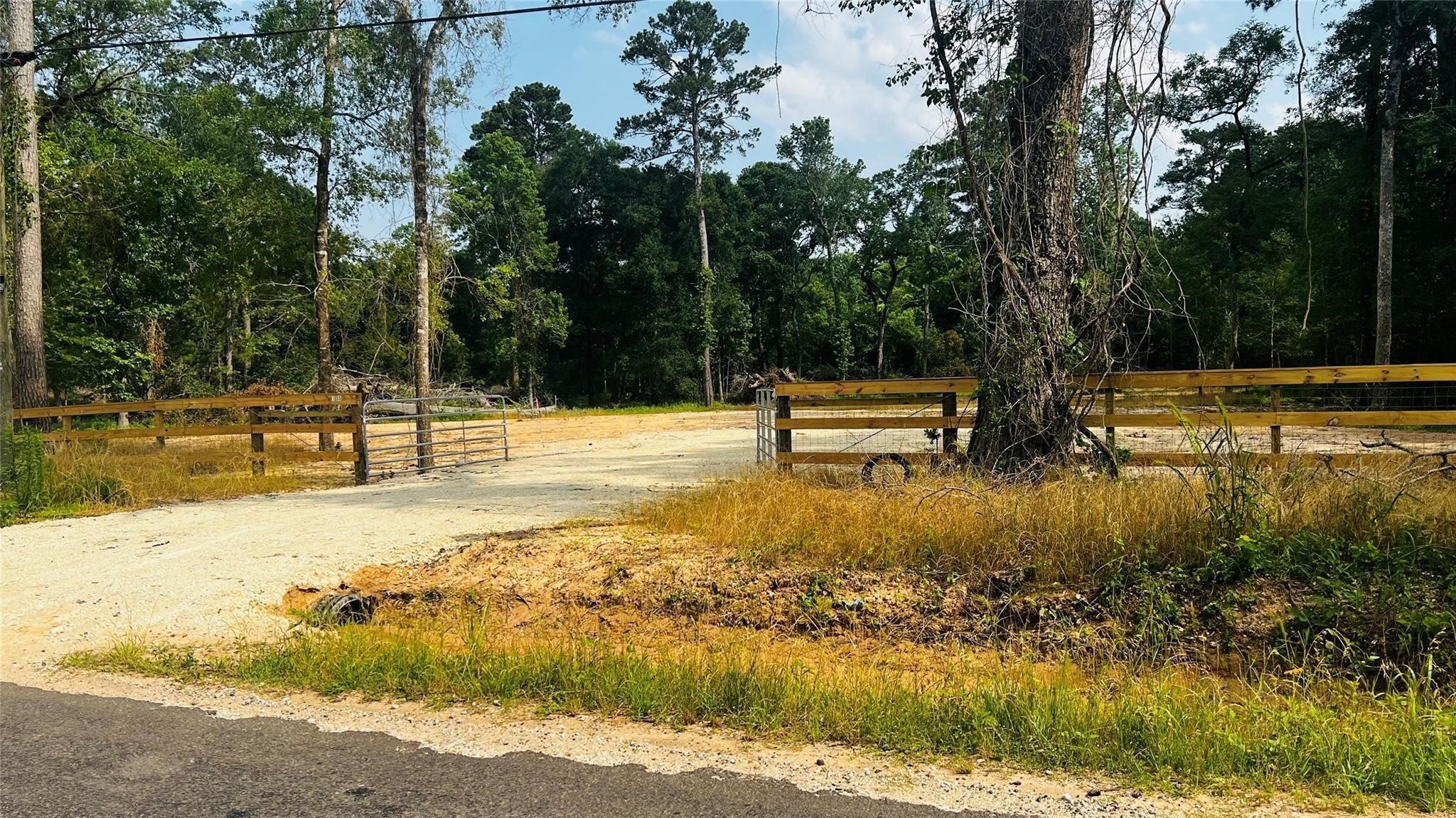 1655 Clark Rd Property Photo 5