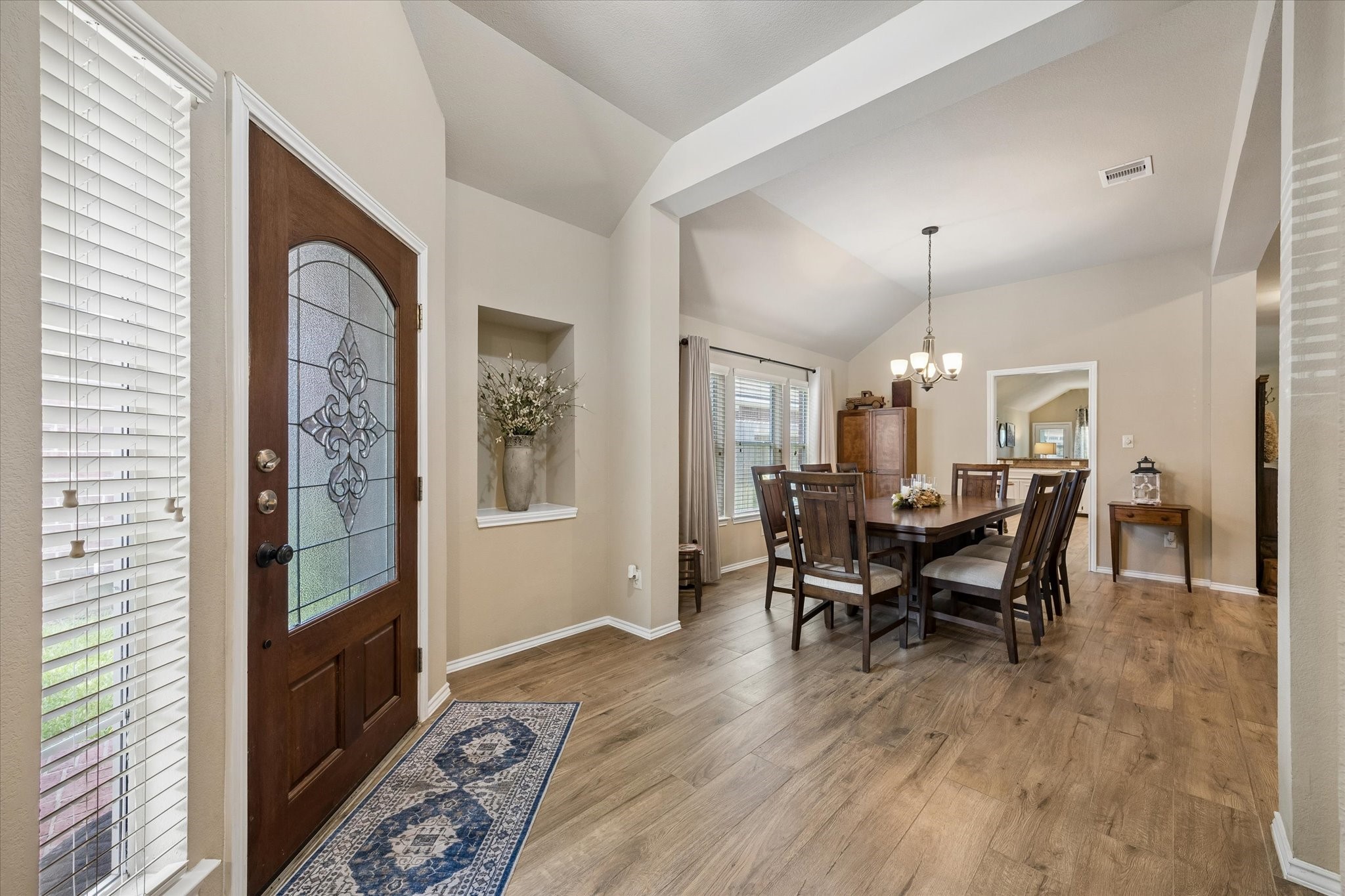 2510 Llano Springs Drive Property Photo 2