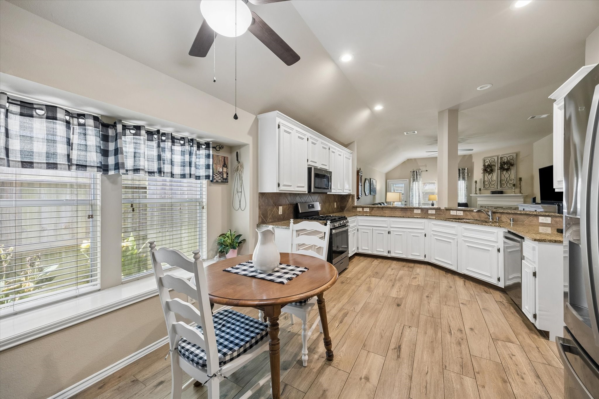 2510 Llano Springs Drive Property Photo 12