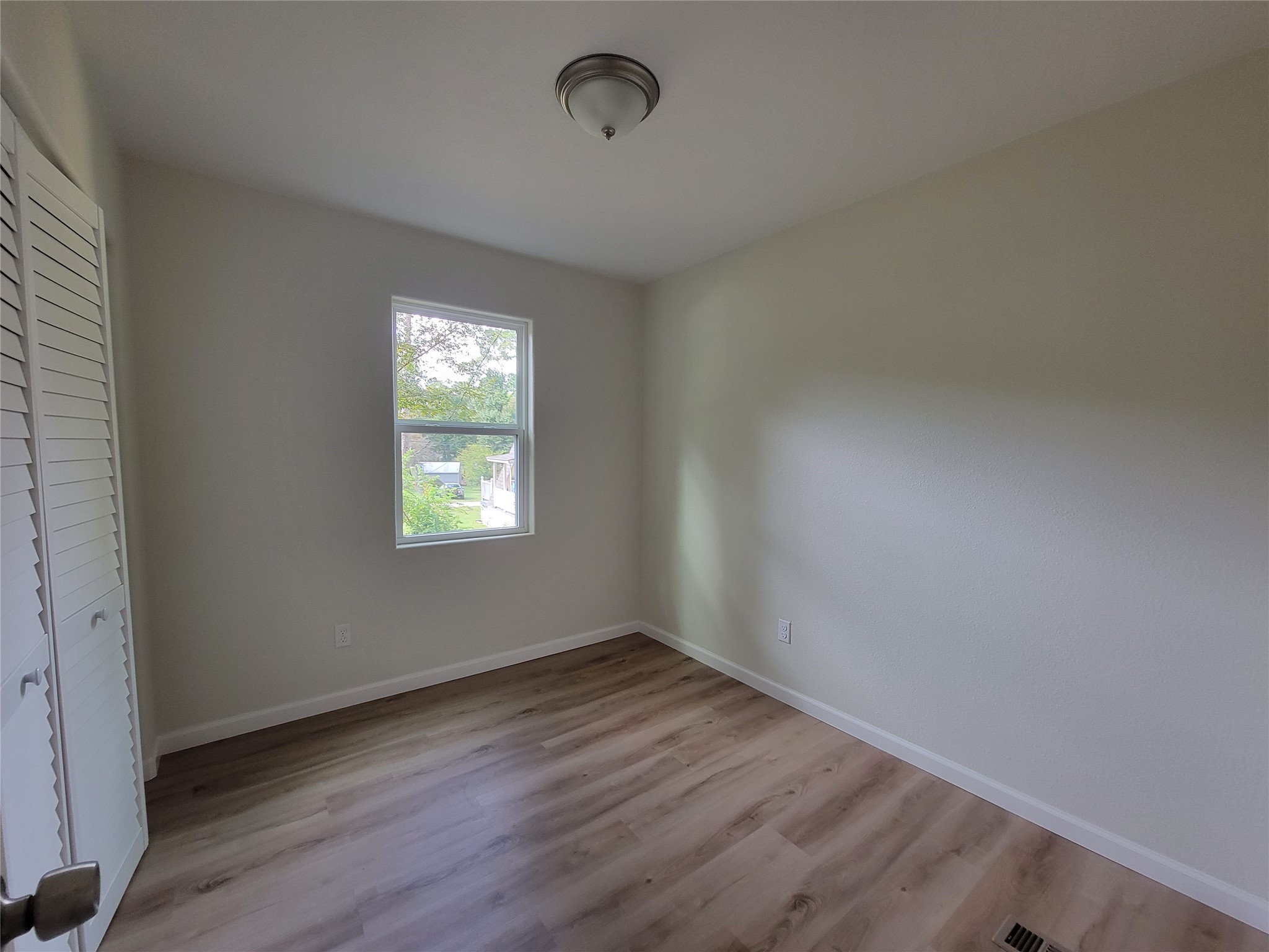 13126 S Lee Shore Drive Property Photo 14