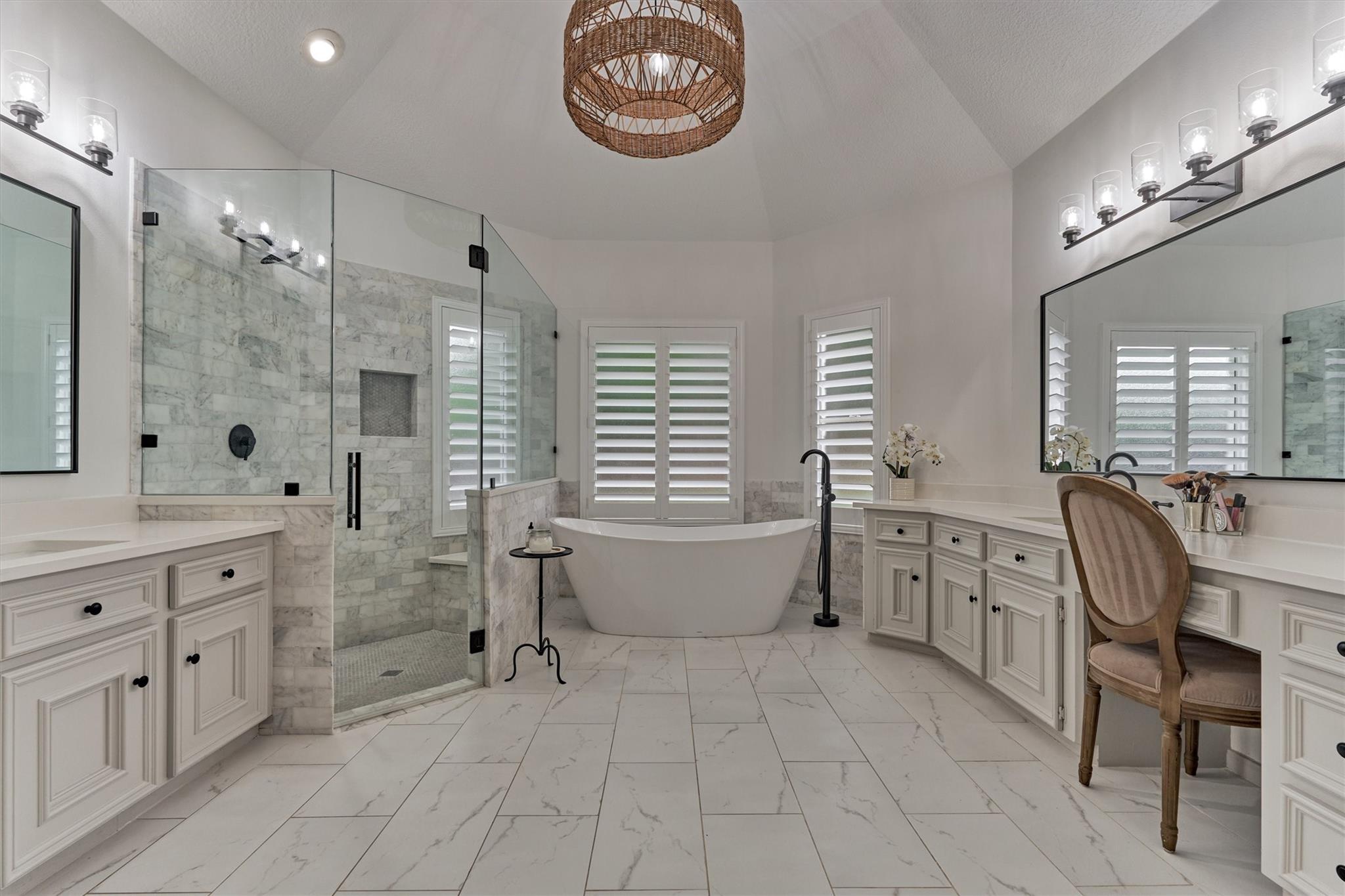 42 Golden Shadow Circle, The Woodlands Tx 77381 Property Photo 21