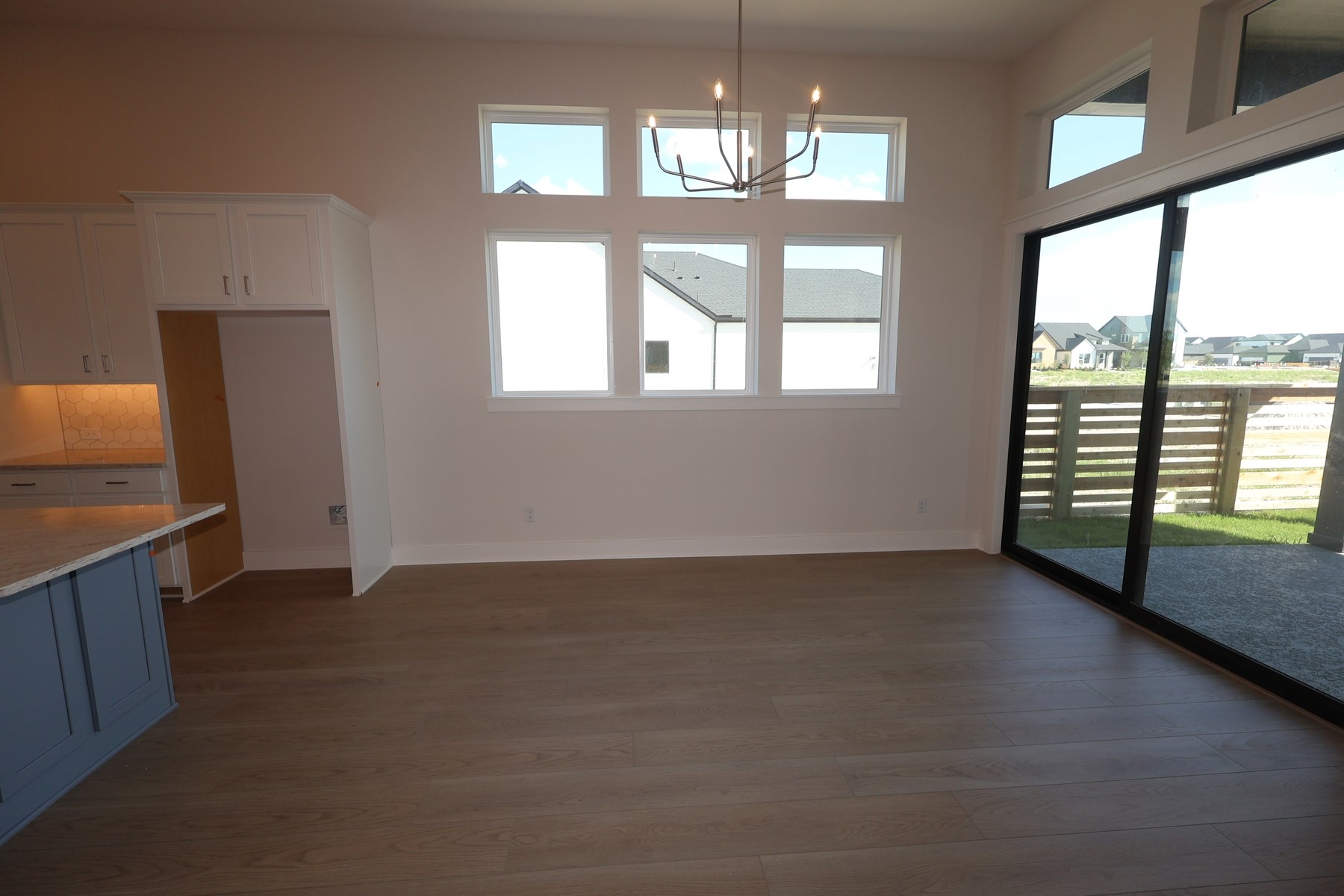 12219 Emerald Enclave Drive Property Photo 7