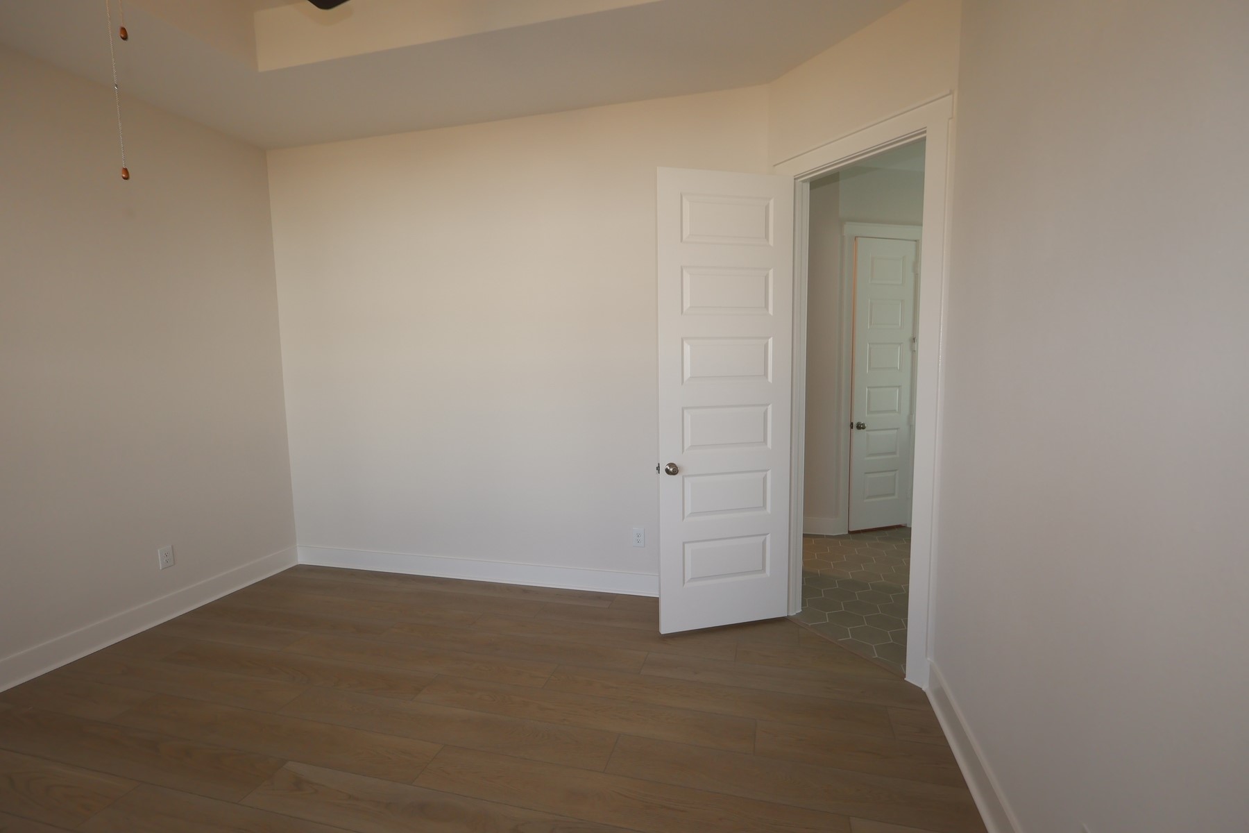 12219 Emerald Enclave Drive Property Photo 8