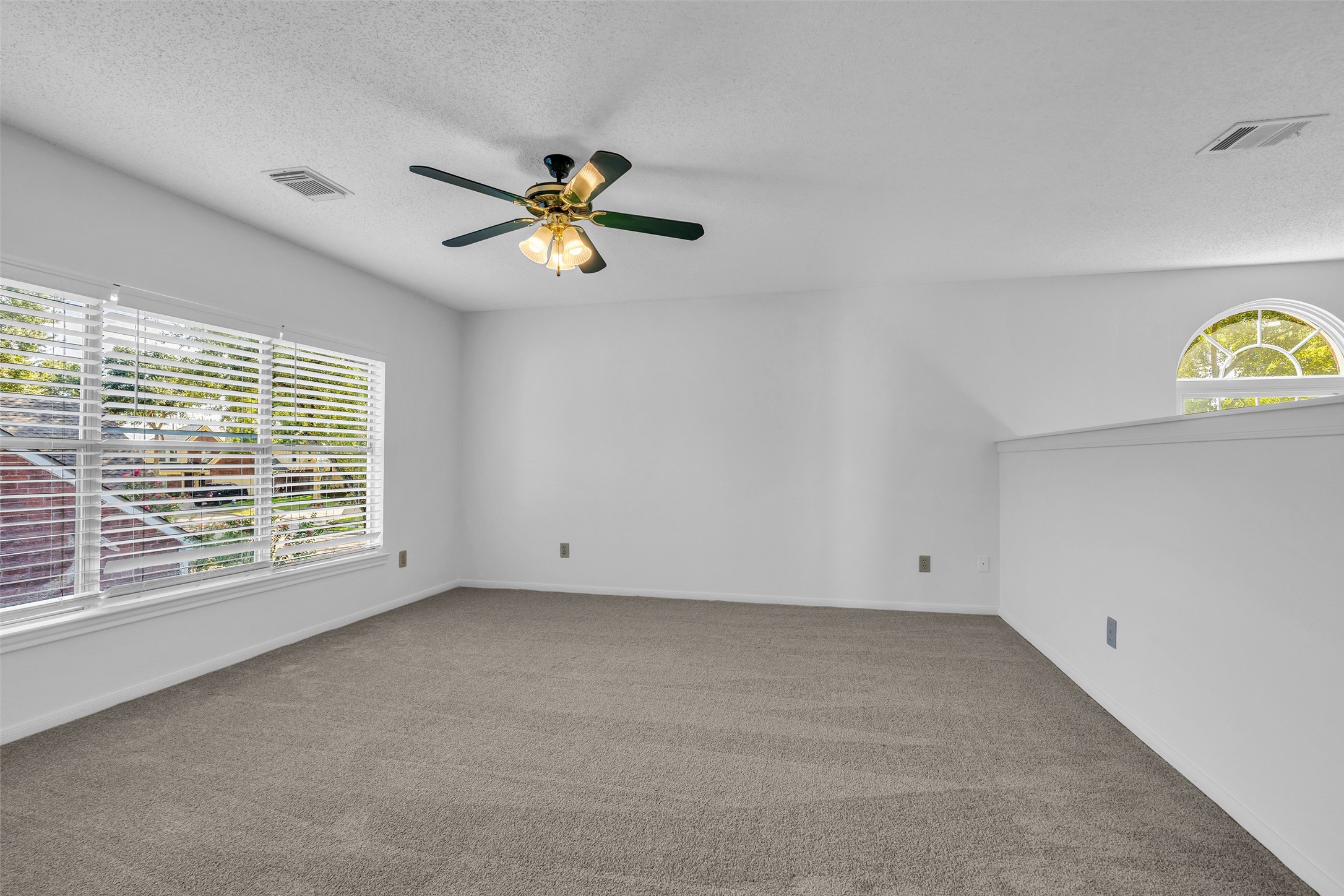 4007 Greenwood Drive Property Photo 29