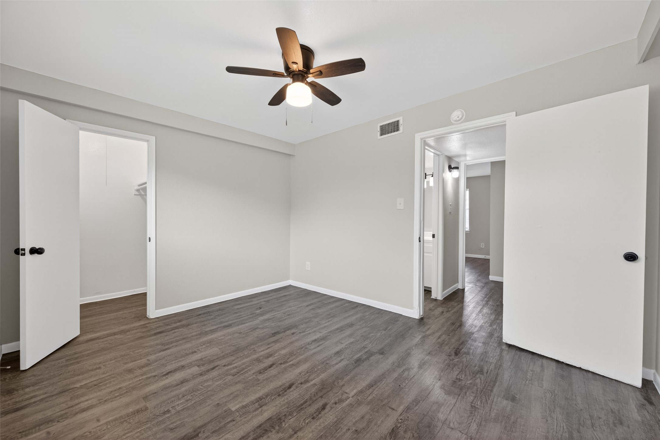 427 Hollyvale Drive 20 Property Photo 19
