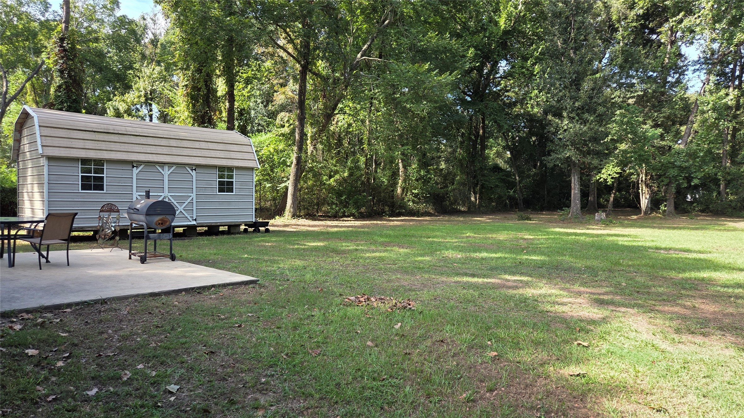 21298 Oak Leaf Boulevard Property Photo 23