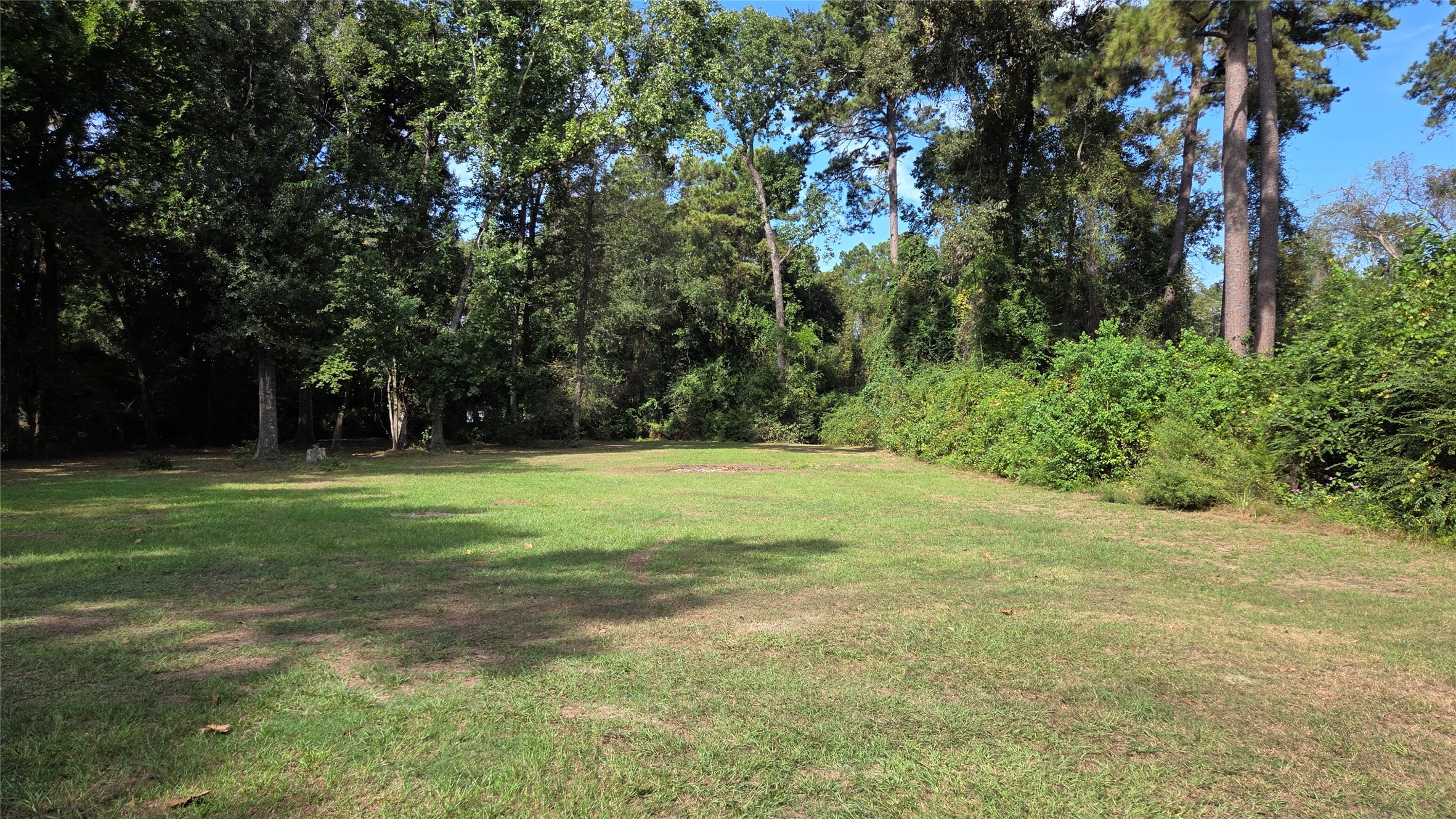 21298 Oak Leaf Boulevard Property Photo 24