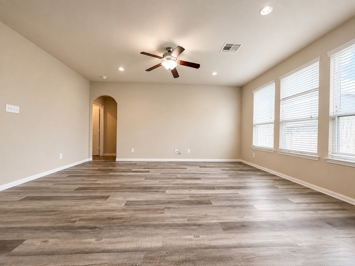 24910 Diamond Ranch Drive Property Photo 5