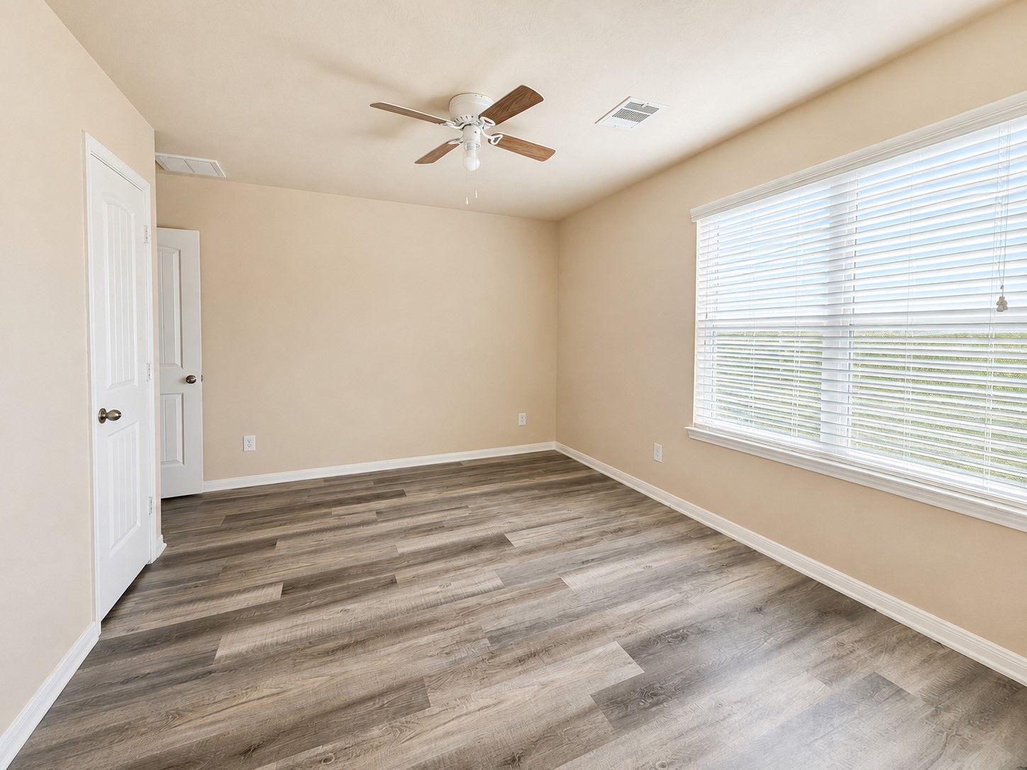 24910 Diamond Ranch Drive Property Photo 8