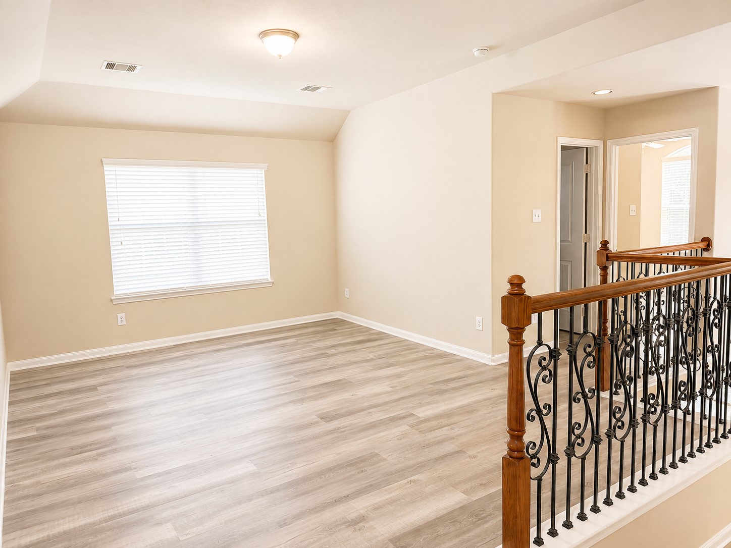 24910 Diamond Ranch Drive Property Photo 13
