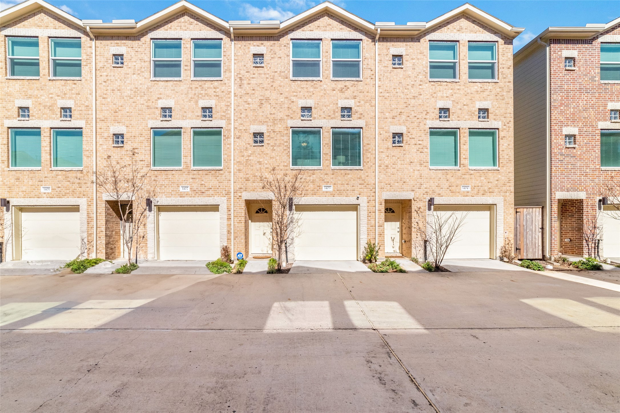8705 Bryam 1403 Property Photo 1
