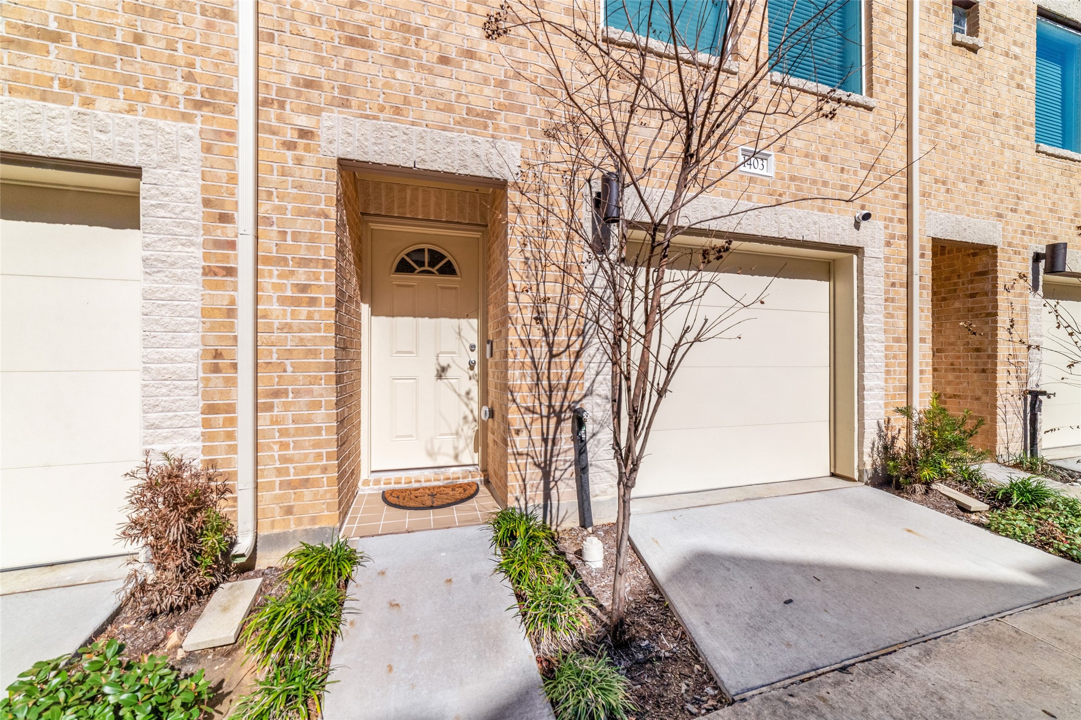 8705 Bryam 1403 Property Photo 2