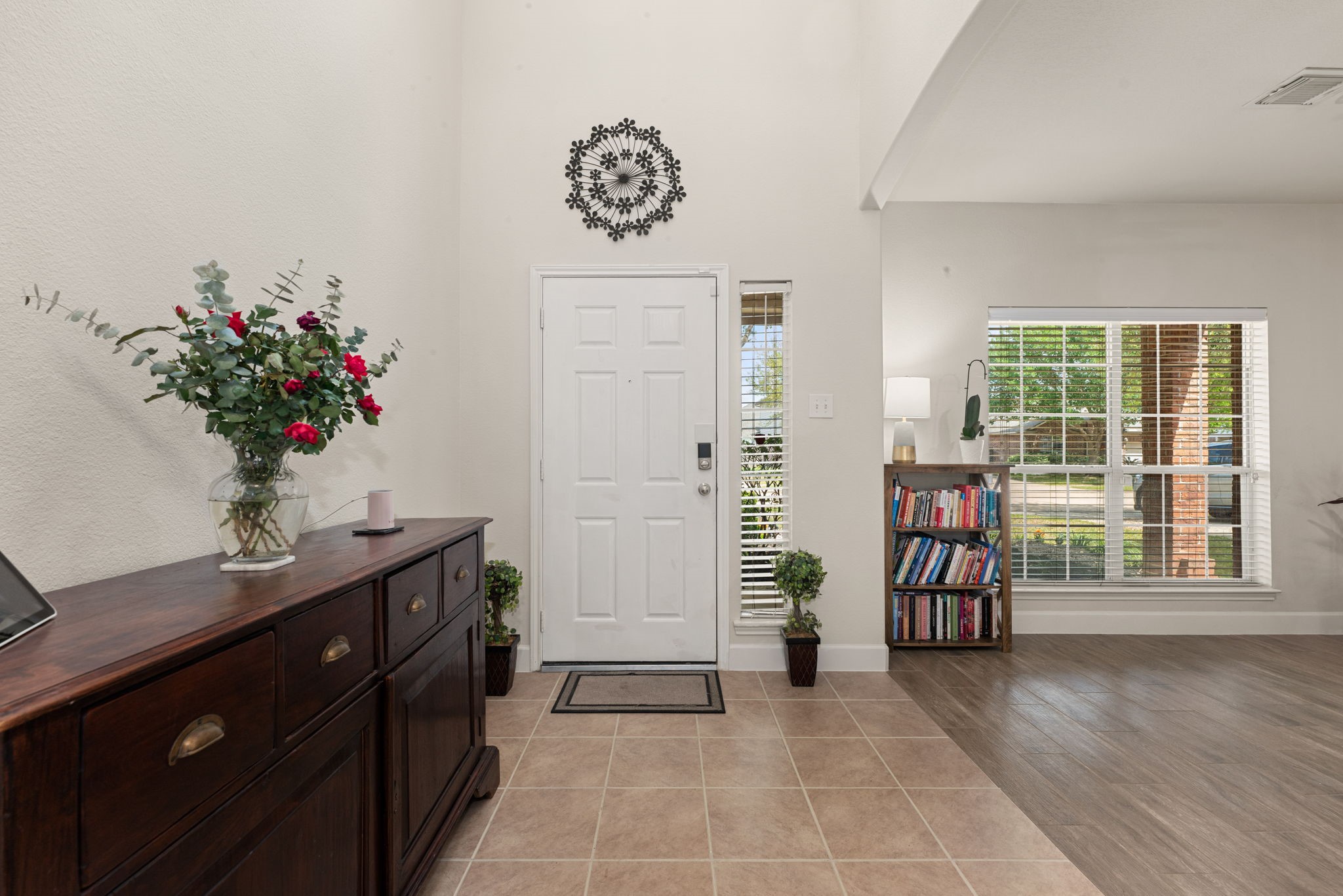 25227 Bright Hollow Lane Property Photo 5