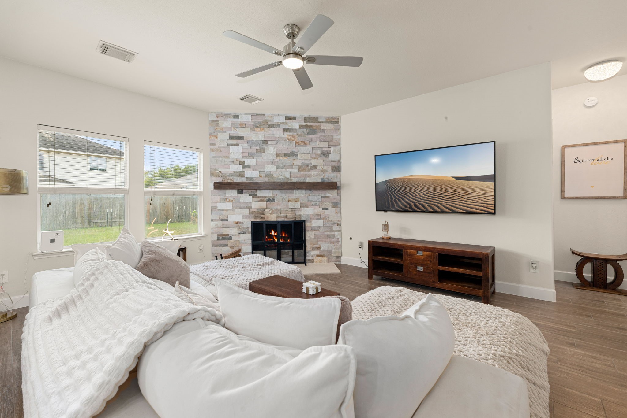 25227 Bright Hollow Lane Property Photo 8