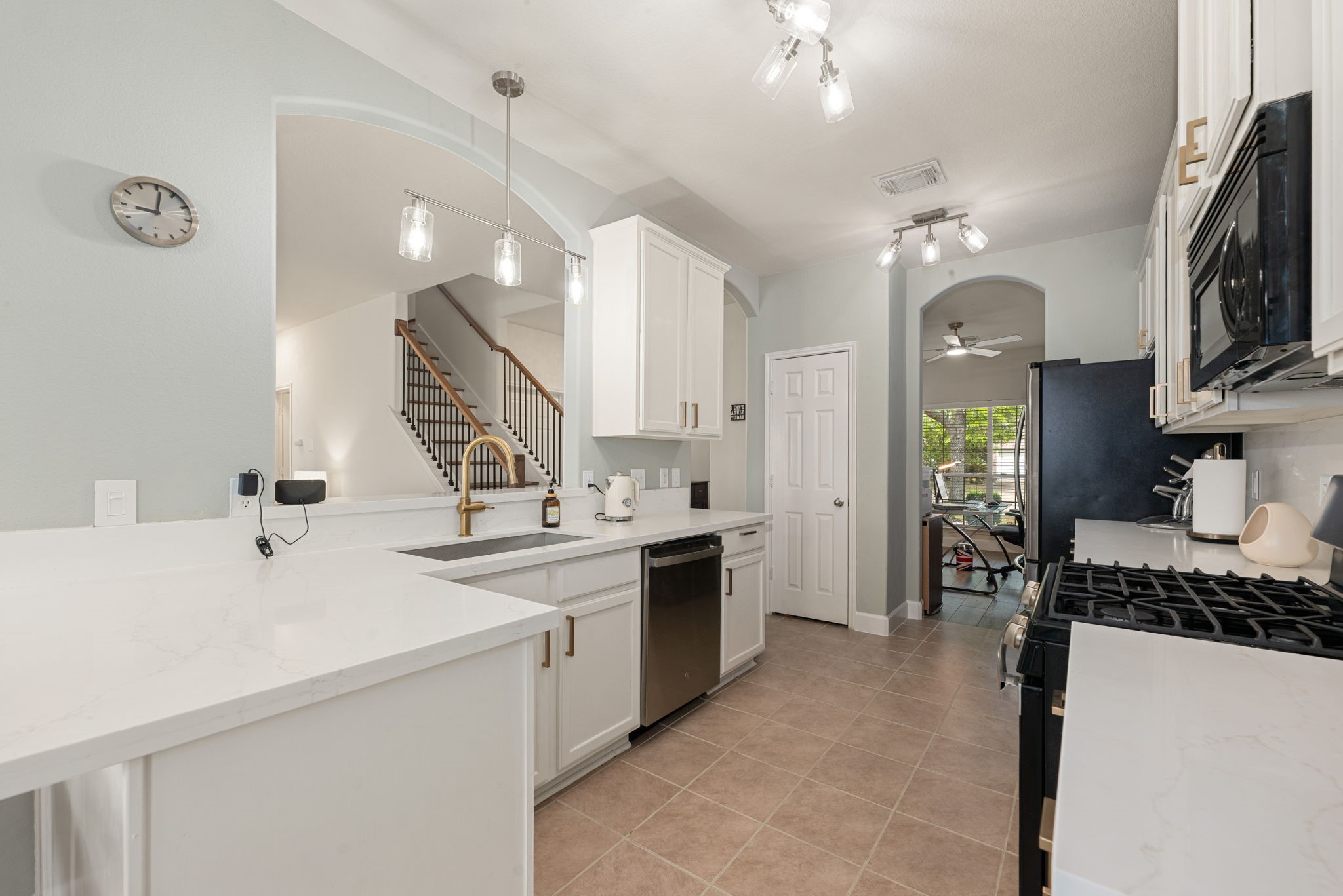 25227 Bright Hollow Lane Property Photo 13