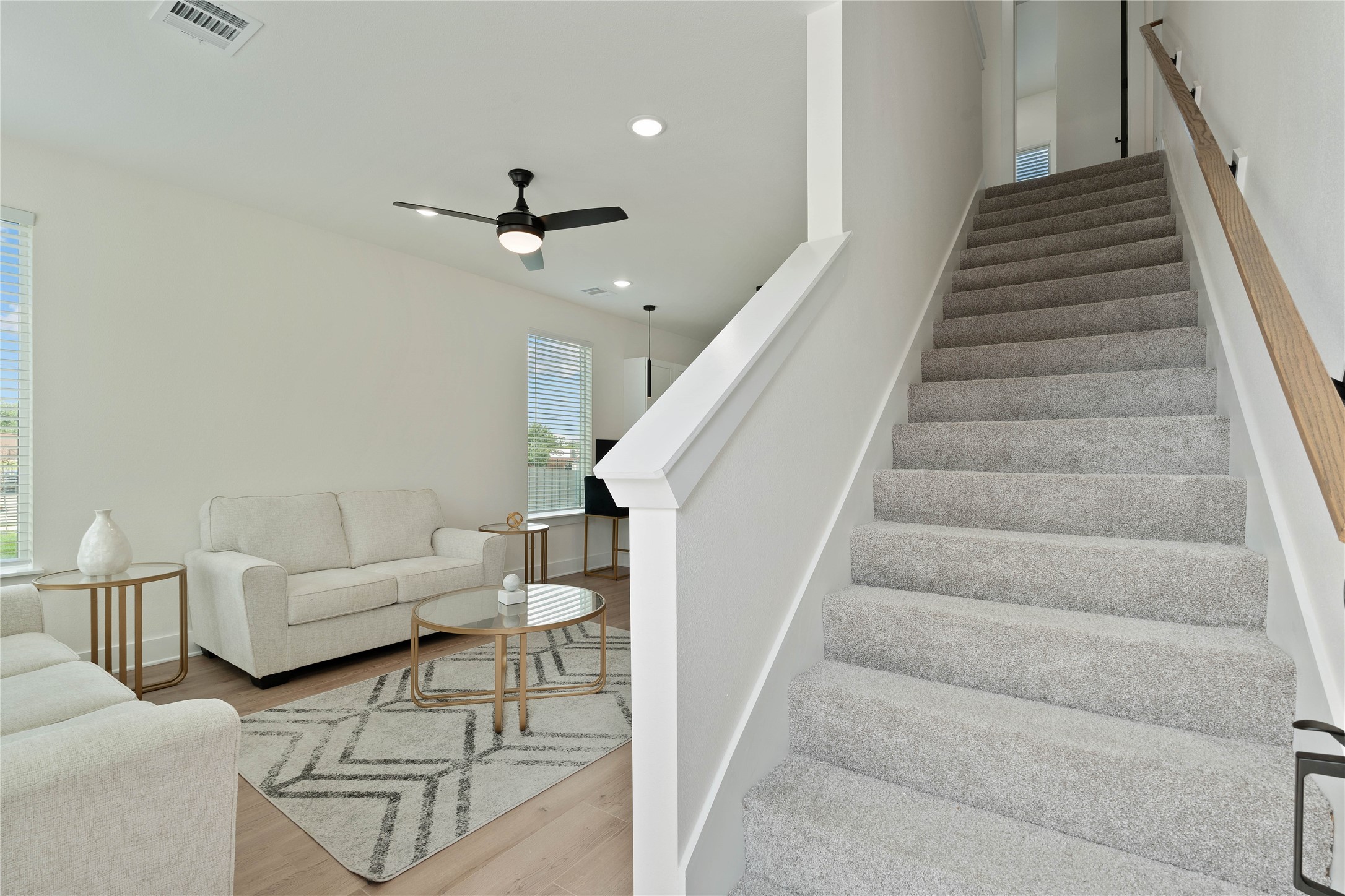 3522 Mansfield Building C Street B Property Photo 6